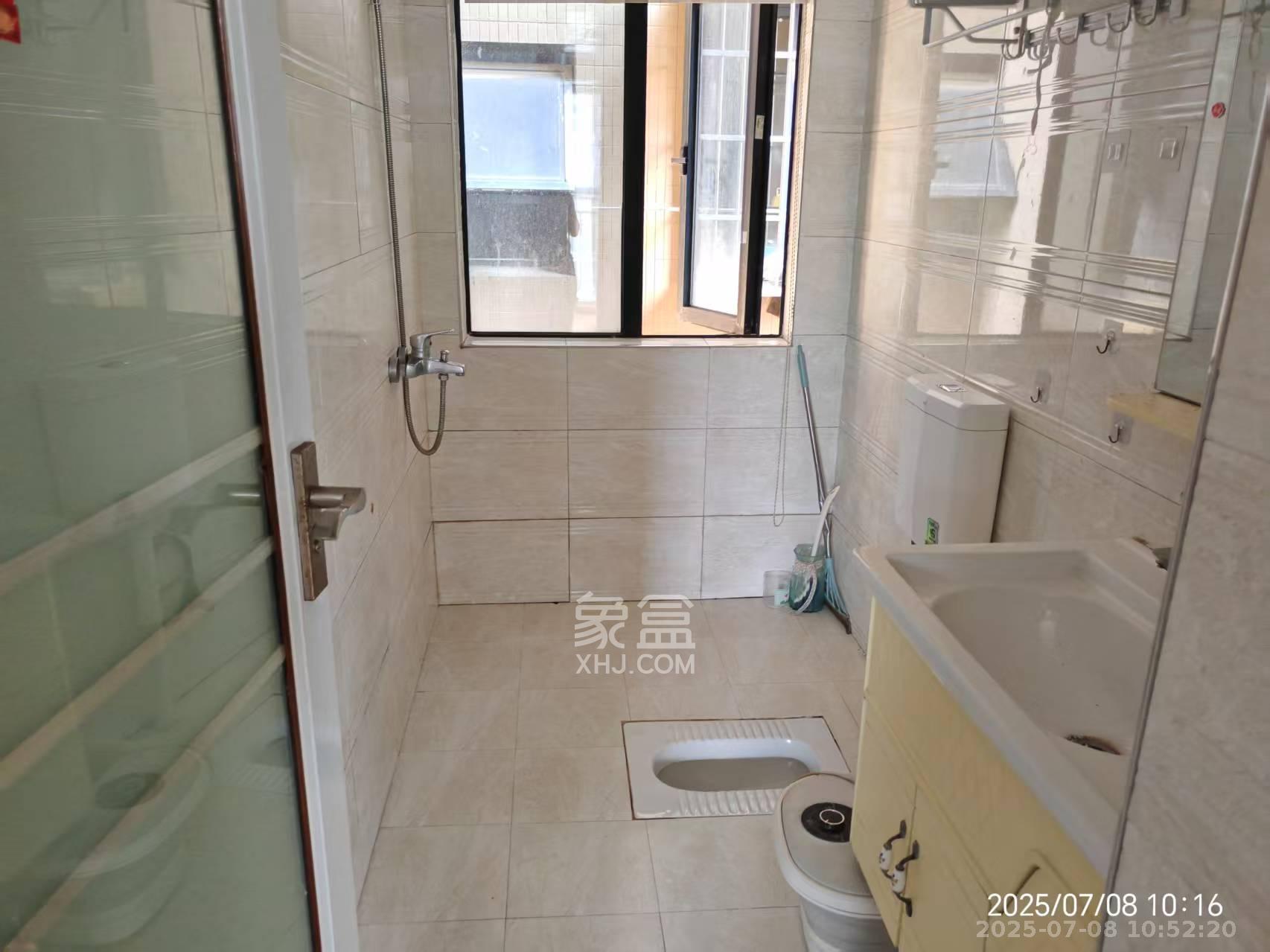 永祺西京  3室2厅2卫    2700.0元/月室内图