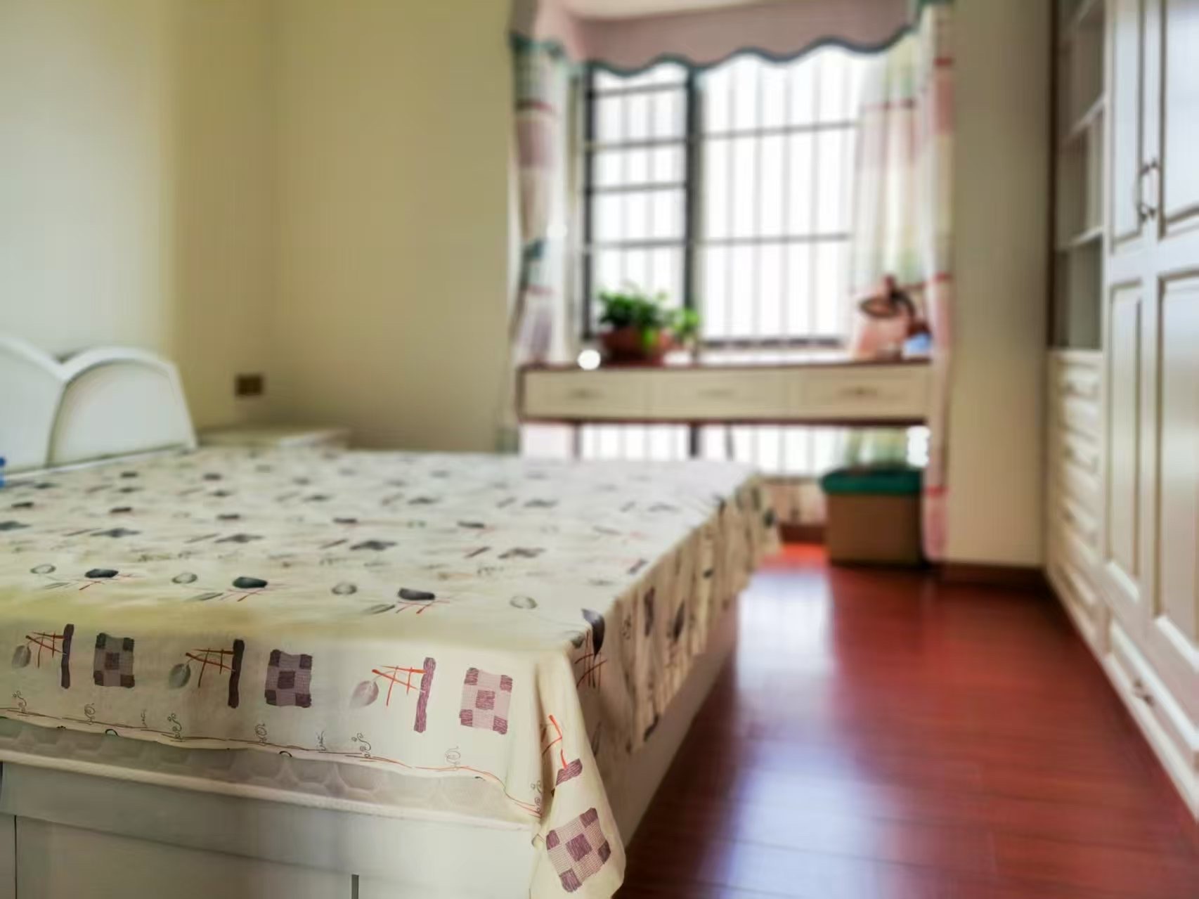 和风鑫苑  4室2厅2卫    3800.0元/月 和风鑫苑  4室2厅2卫    3800.0元/月室内图