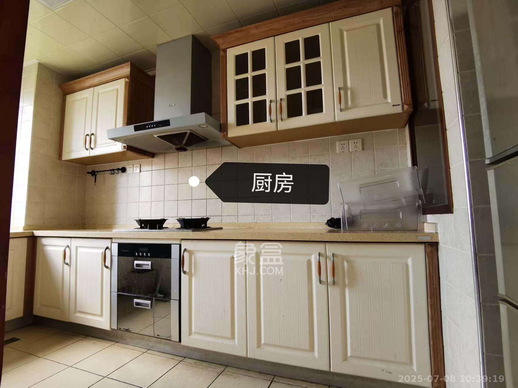 茂华国际湘  3室2厅2卫   3200.00元/月室内图