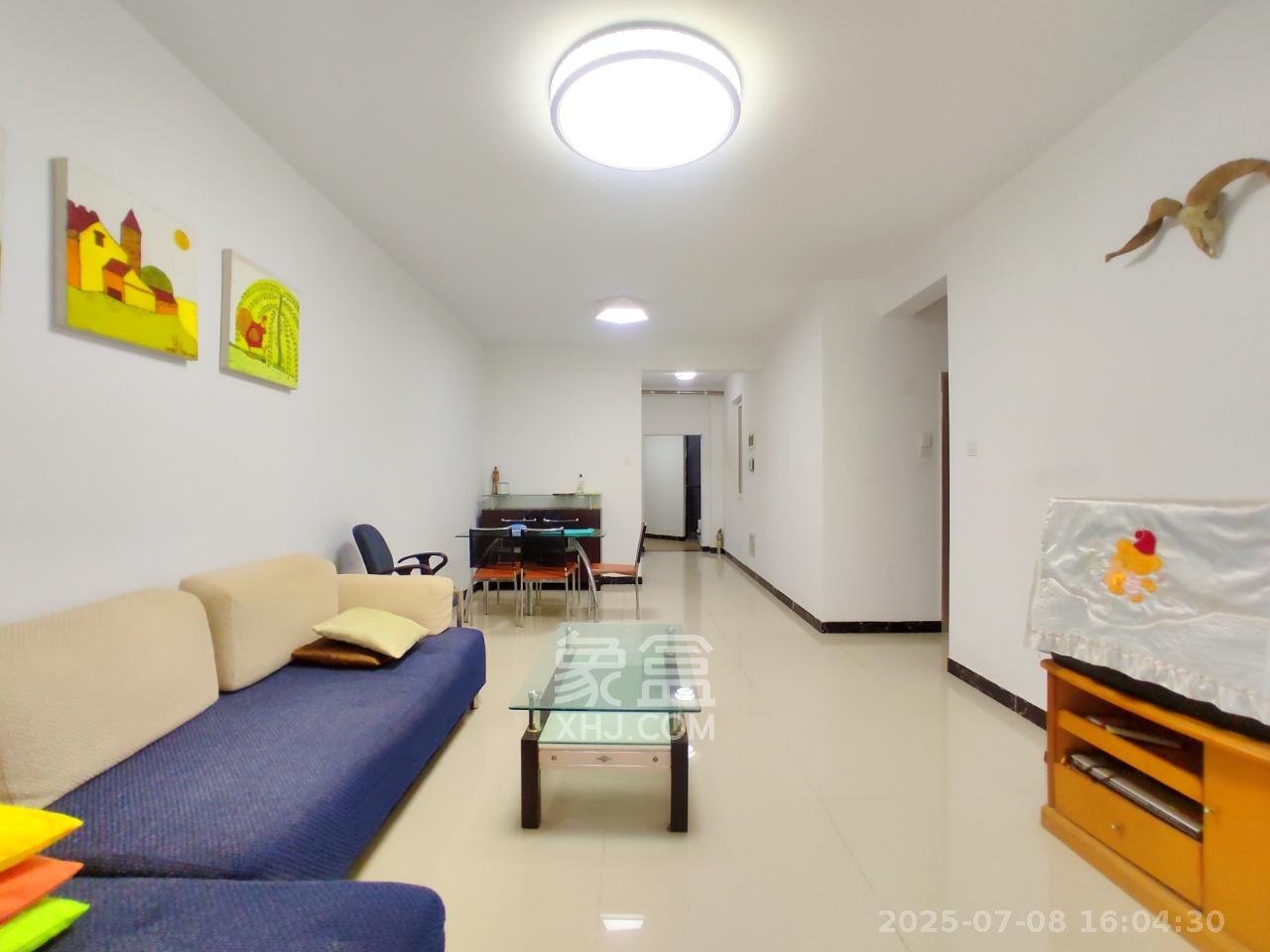 汀湘十里  2室2厅1卫    1600.0元/月 汀湘十里  2室2厅1卫    1600.0元/月