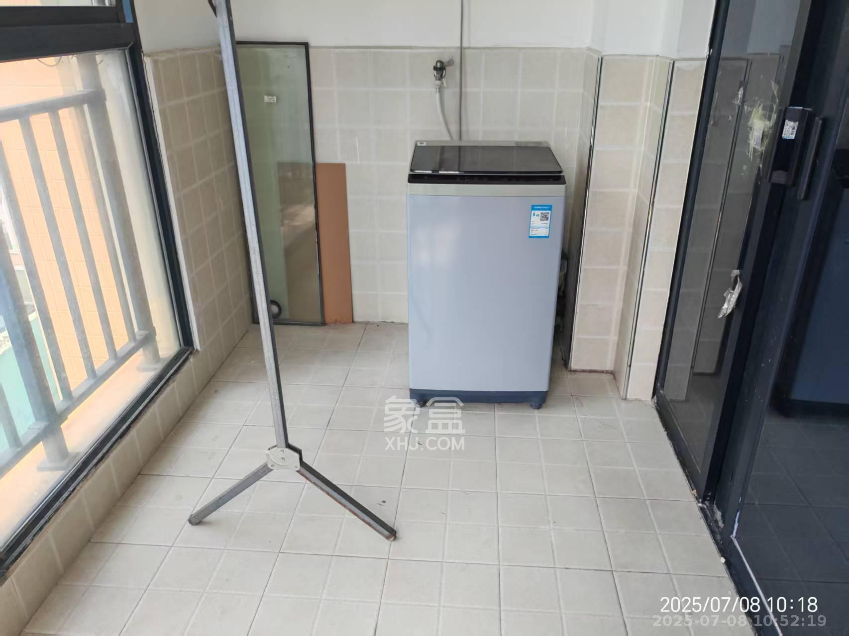 永祺西京  3室2厅2卫    2700.0元/月室内图