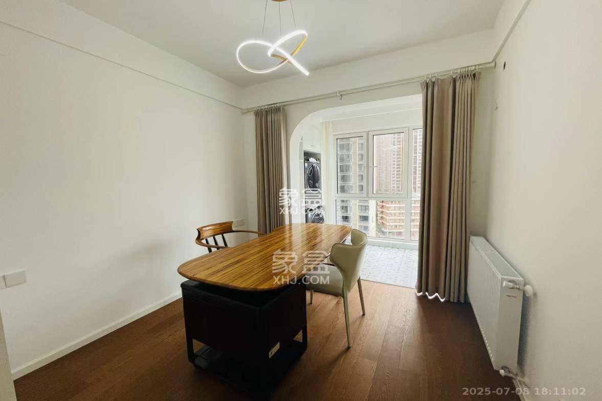 北辰三角洲E7区  4室2厅2卫    6800.0元/月 北辰三角洲E7区  4室2厅2卫    6800.0元/月室内图