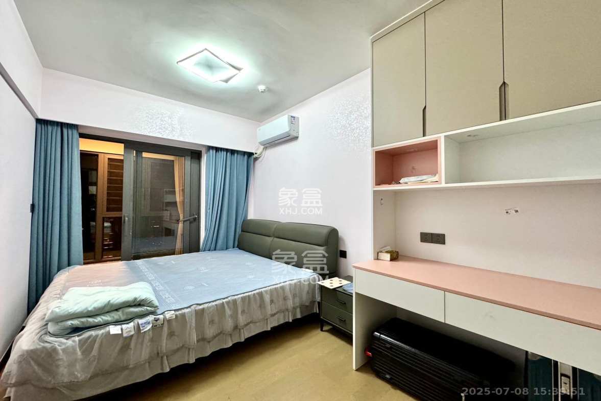 时代梅溪领峰  4室2厅2卫    4500.0元/月 时代梅溪领峰  4室2厅2卫    4500.0元/月室内图