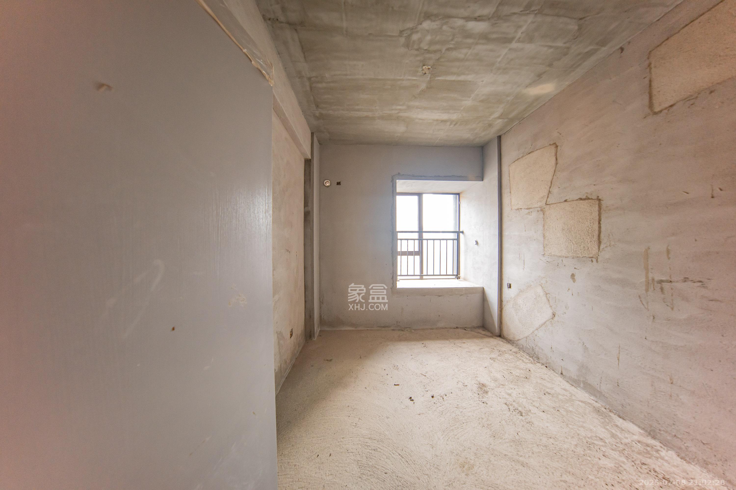 江山帝景雅典 3室2厅2卫 100.0万 江山帝景雅典 3室2厅2卫 100.0万卧室