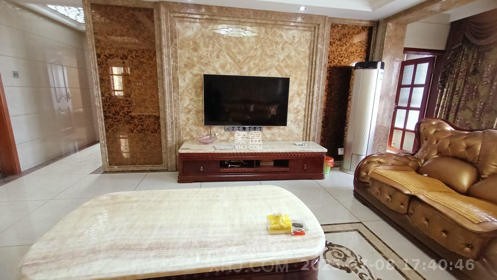 世贸广场 3室2厅2卫 2500.0元/月 世贸广场 3室2厅2卫 2500.0元/月室内图