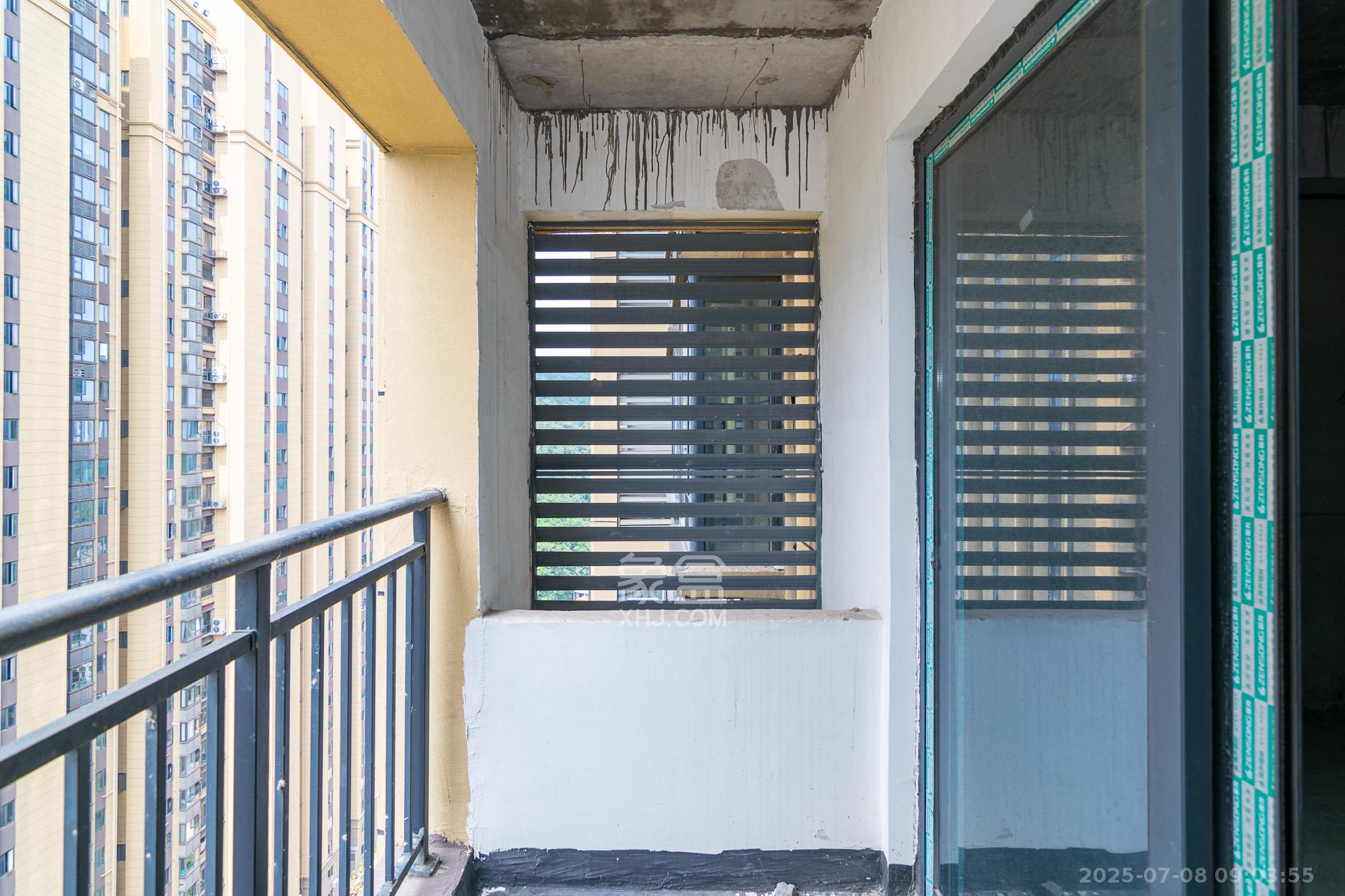 澳海谷山府  4室2厅2卫    1000.0元/月 澳海谷山府  4室2厅2卫    1000.0元/月室内图