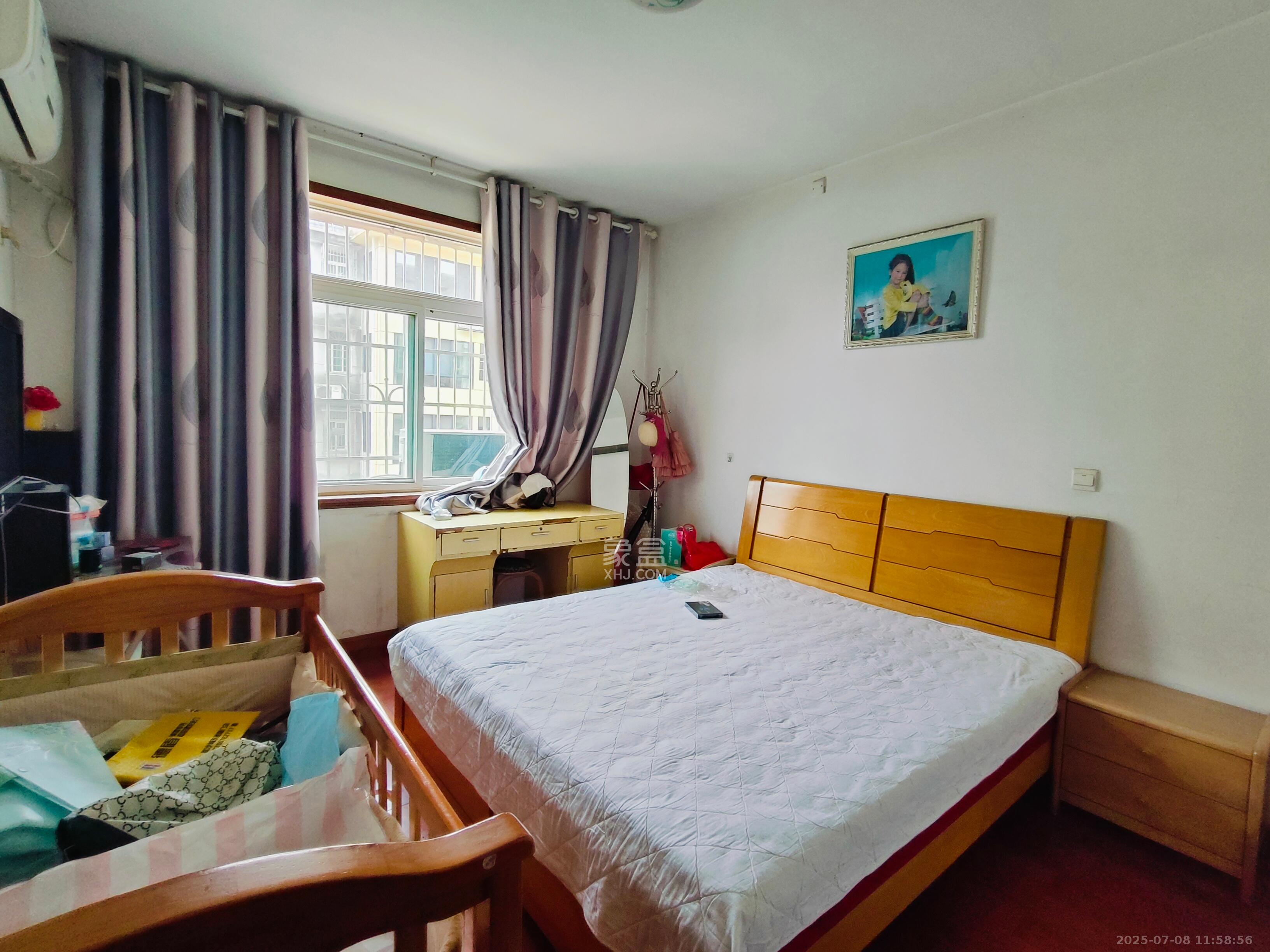 欣安小区  3室2厅1卫    1500.0元/月 欣安小区  3室2厅1卫    1500.0元/月室内图