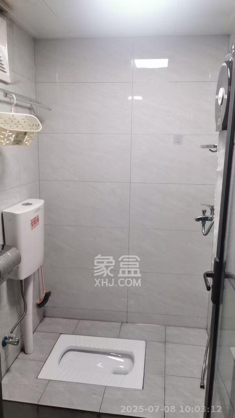 华润置地广场二期  1室1厅11卫   4500.00元/月室内图