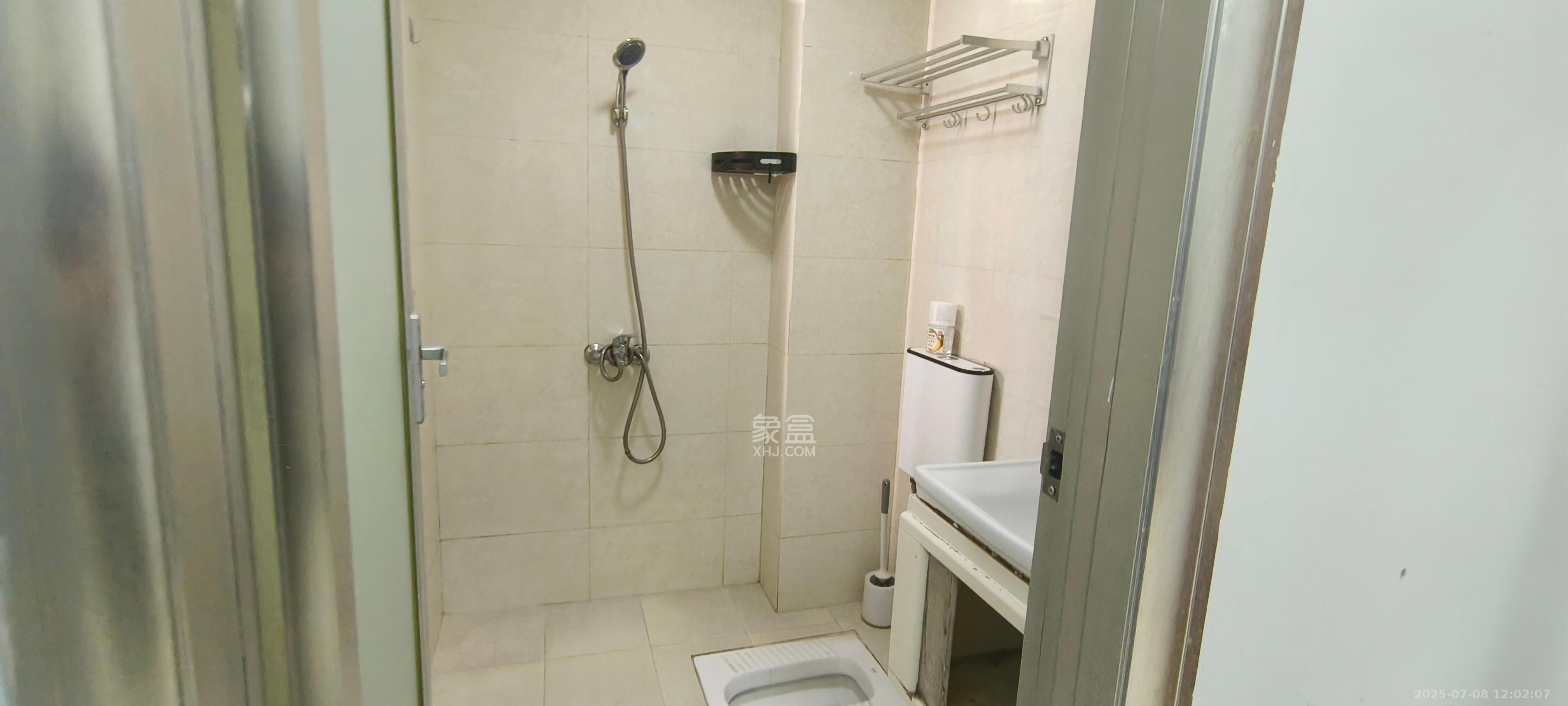 万博汇  1室1厅1卫   1800.00元/月室内图