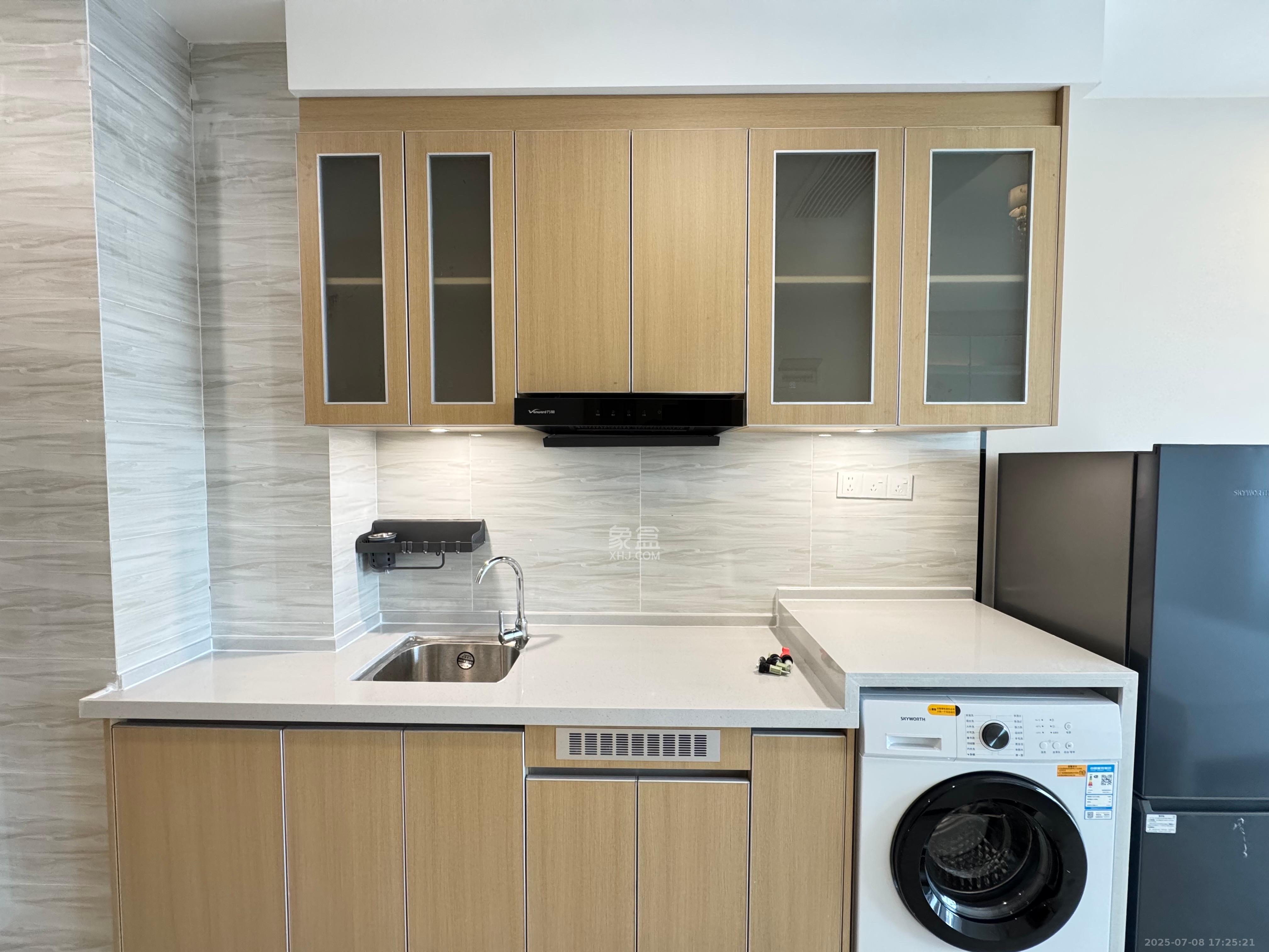 恒大珺悦府 1室1厅1卫 1600.0元/月 恒大珺悦府 1室1厅1卫 1600.0元/月室内图