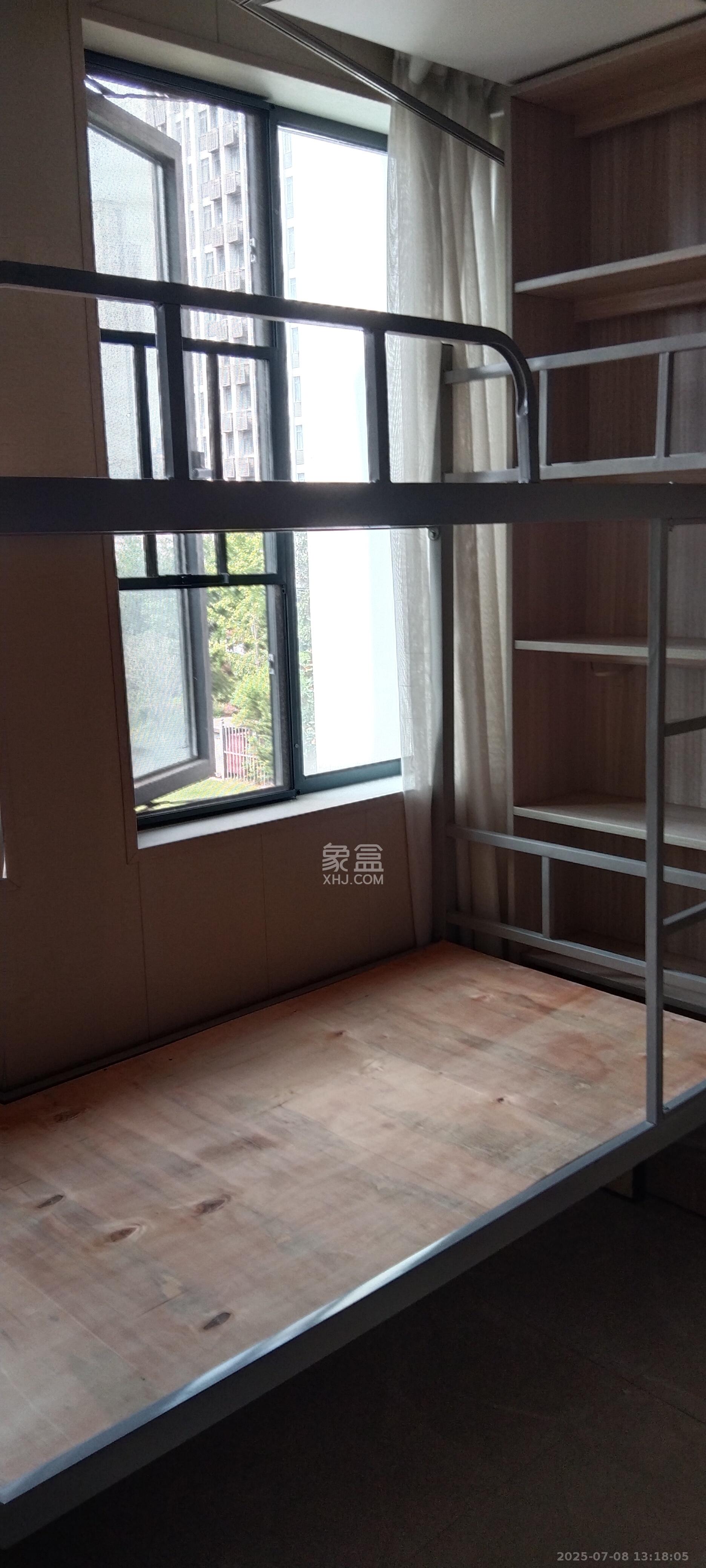 欧亚达国际广场  1室1厅1卫    1700.0元/月 欧亚达国际广场  1室1厅1卫    1700.0元/月室内图