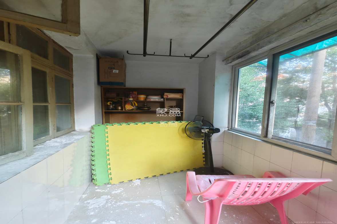 桔园小区1-8片 2室1厅1卫 1200.0元/月 桔园小区1-8片 2室1厅1卫 1200.0元/月室内图