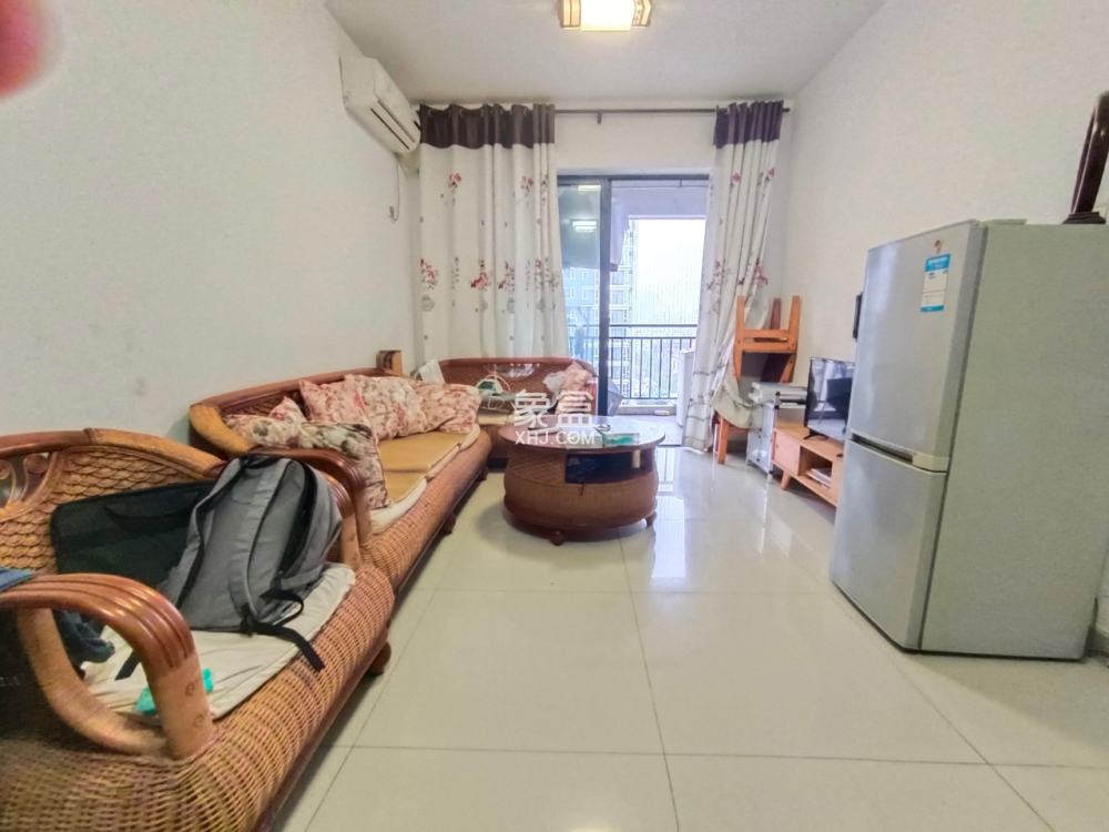 环强御景湾 1室1厅1卫 2000.0元/月 环强御景湾 1室1厅1卫 2000.0元/月室内图