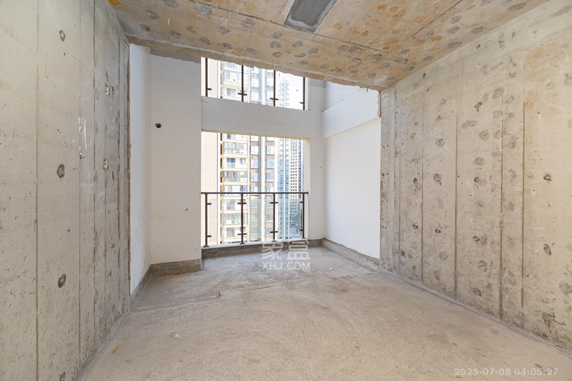 润和湘江天地D区 4室2厅2卫 135.0万 润和湘江天地D区 4室2厅2卫 135.0万卧室