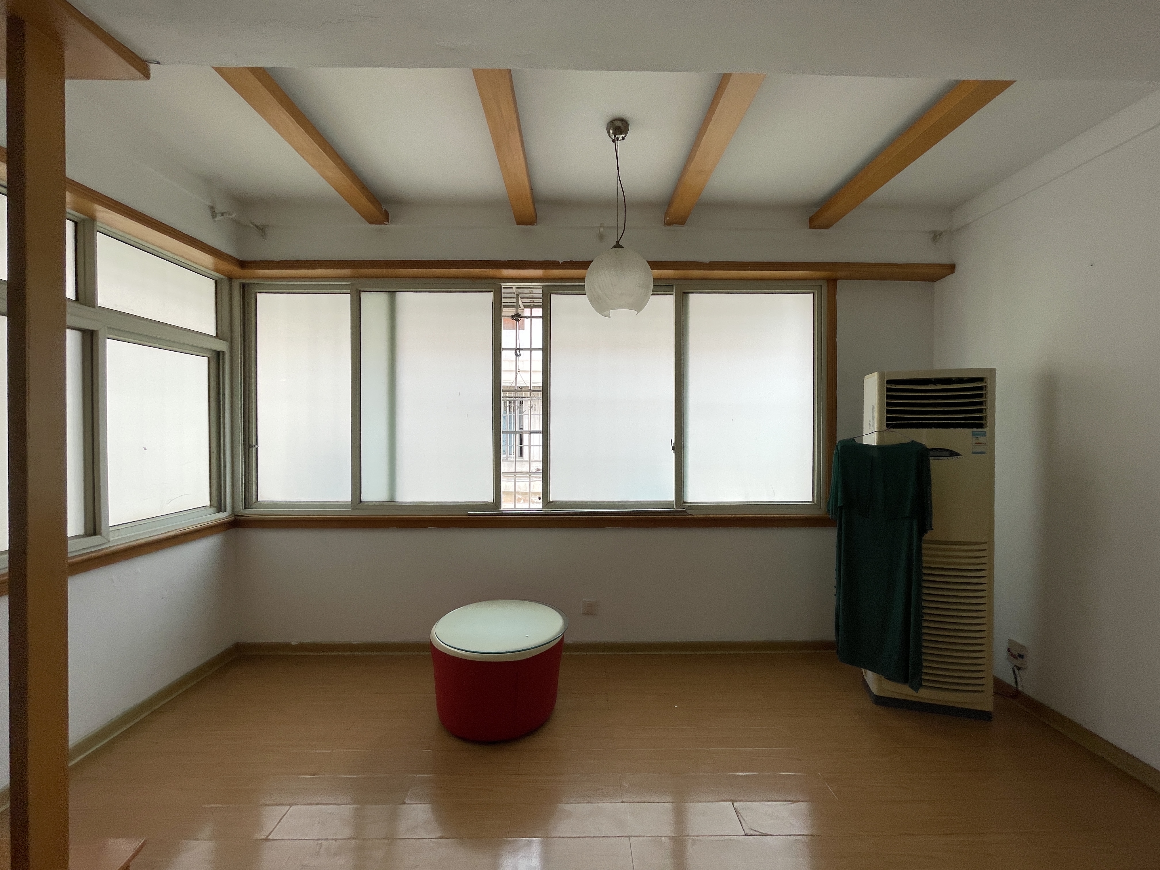 富桥市场 4室2厅2卫 1200.0元/月 富桥市场 4室2厅2卫 1200.0元/月室内图