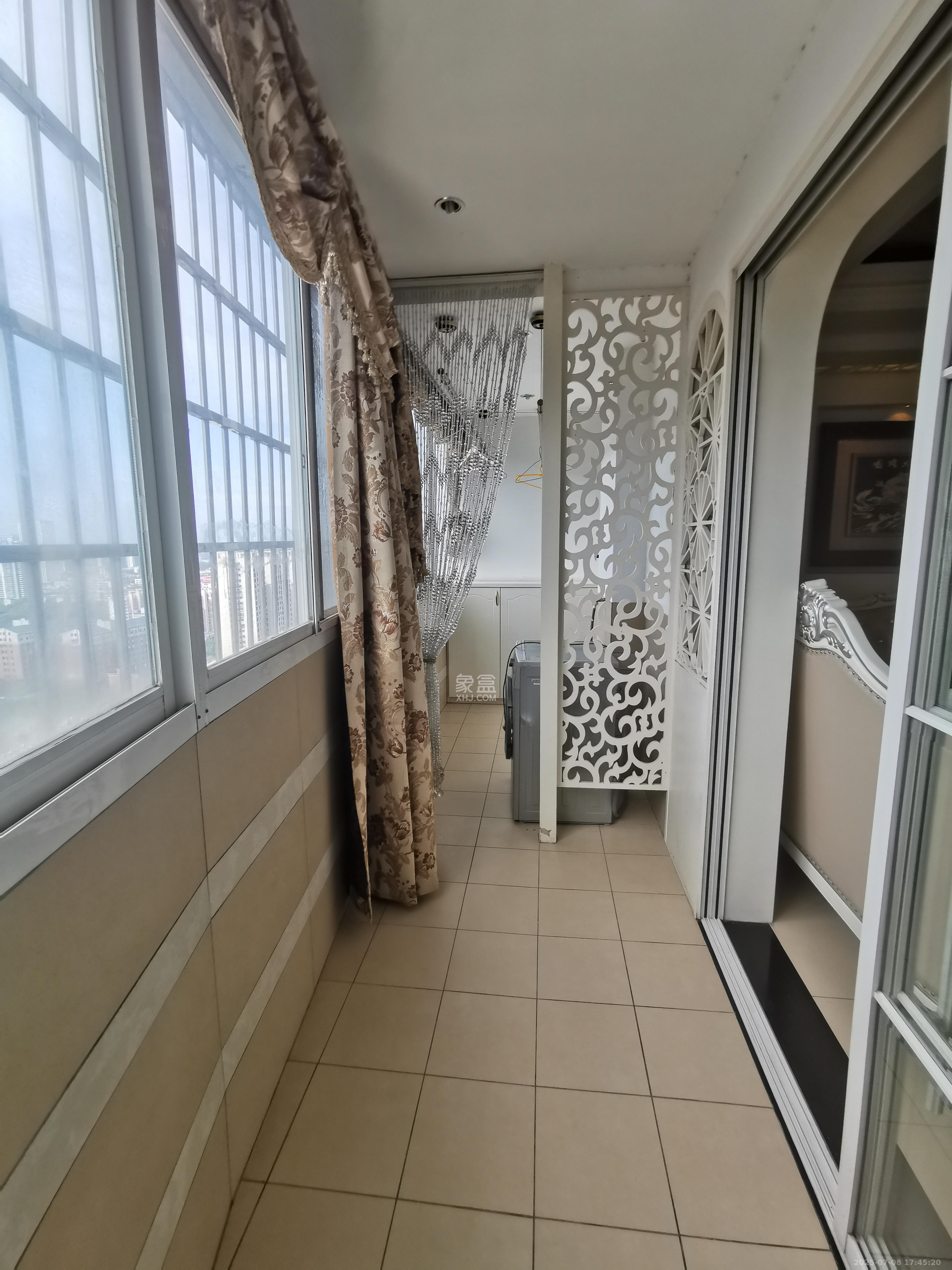 锦璨家园 4室2厅2卫 3500.0元/月 锦璨家园 4室2厅2卫 3500.0元/月室内图