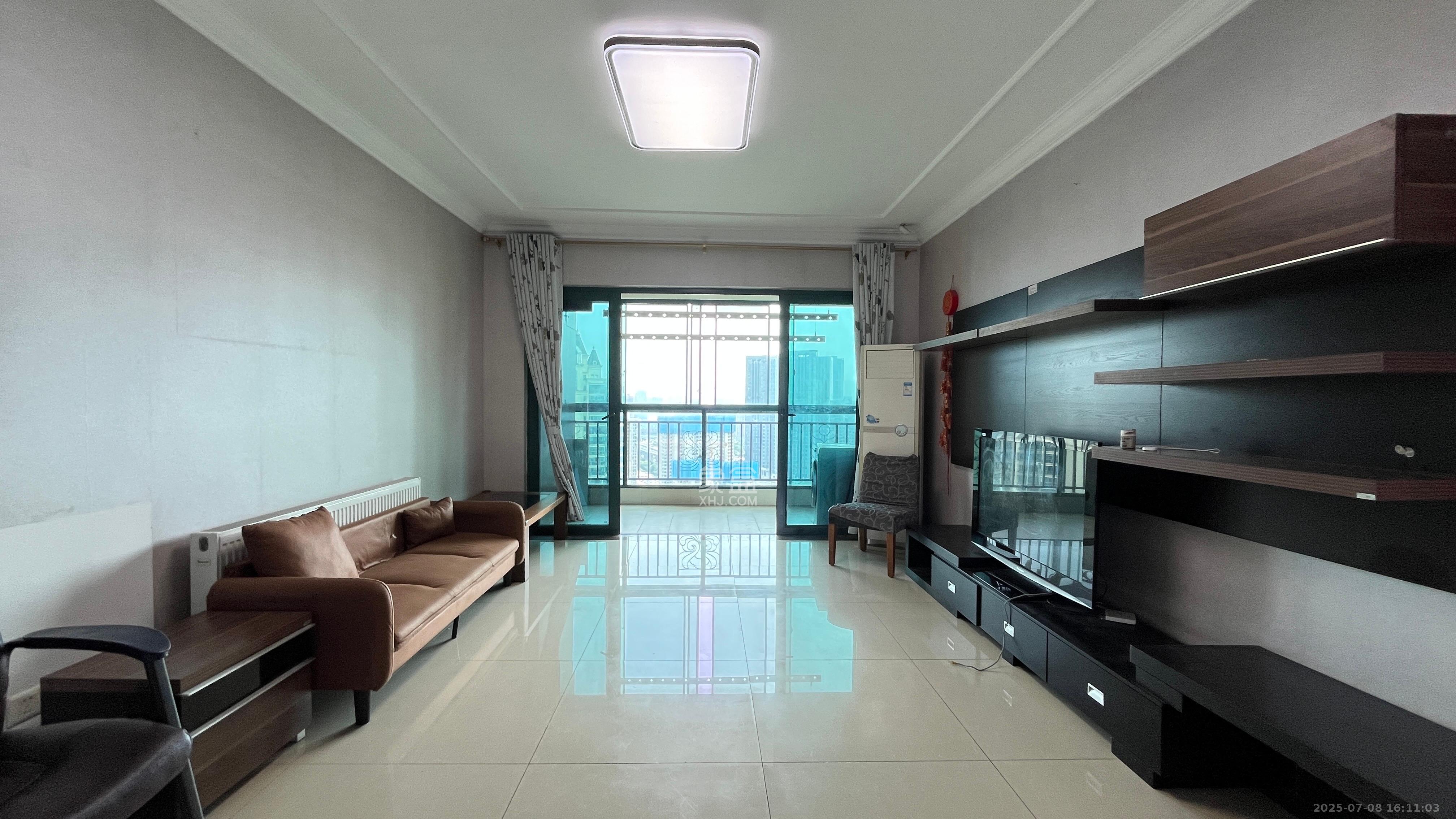 恒大雅苑 3室2厅2卫 2600.0元/月 恒大雅苑 3室2厅2卫 2600.0元/月室内图