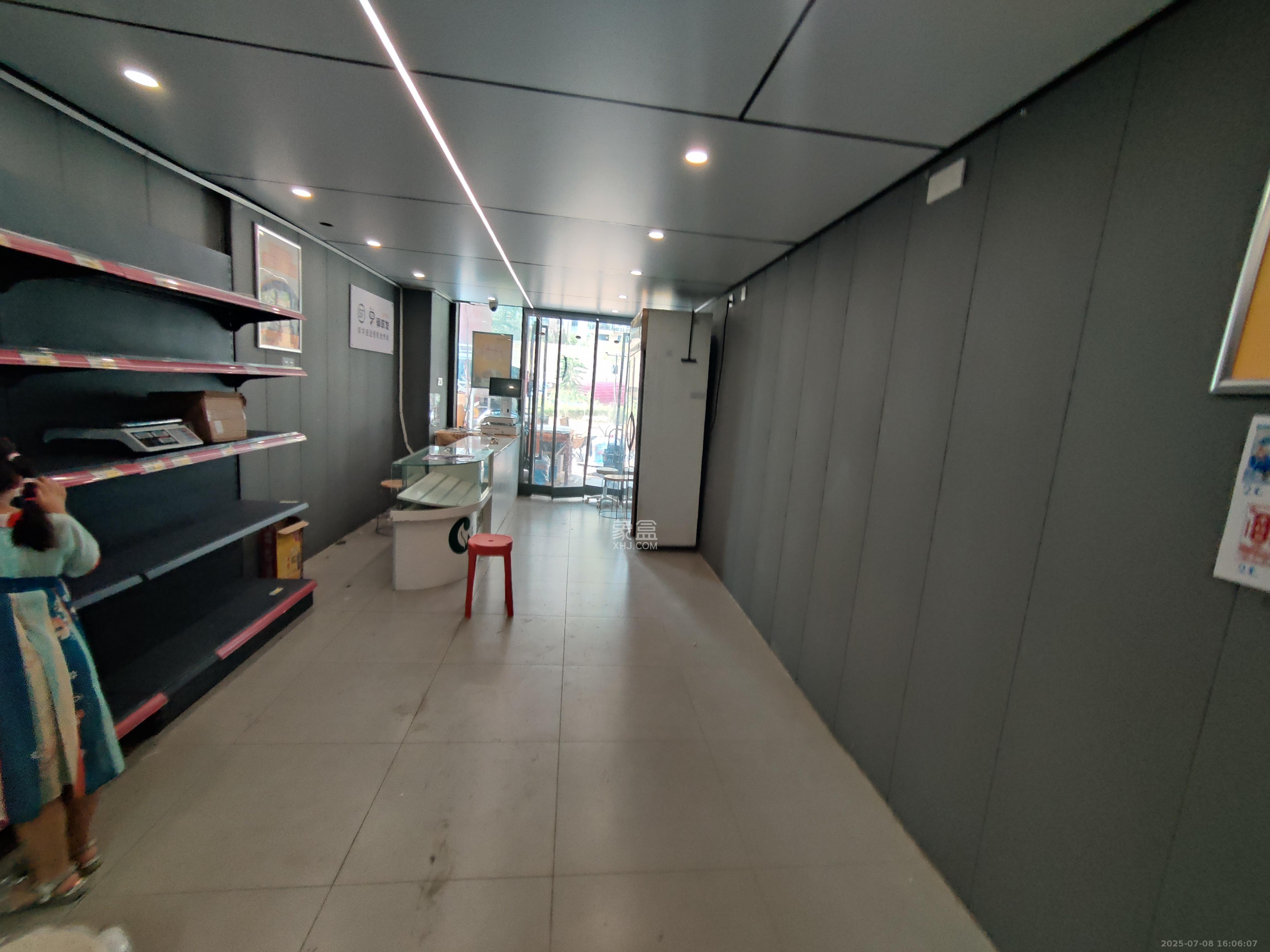 力高凤凰新天  1室0厅0卫    4050.0元/月 力高凤凰新天  1室0厅0卫    4050.0元/月室内图