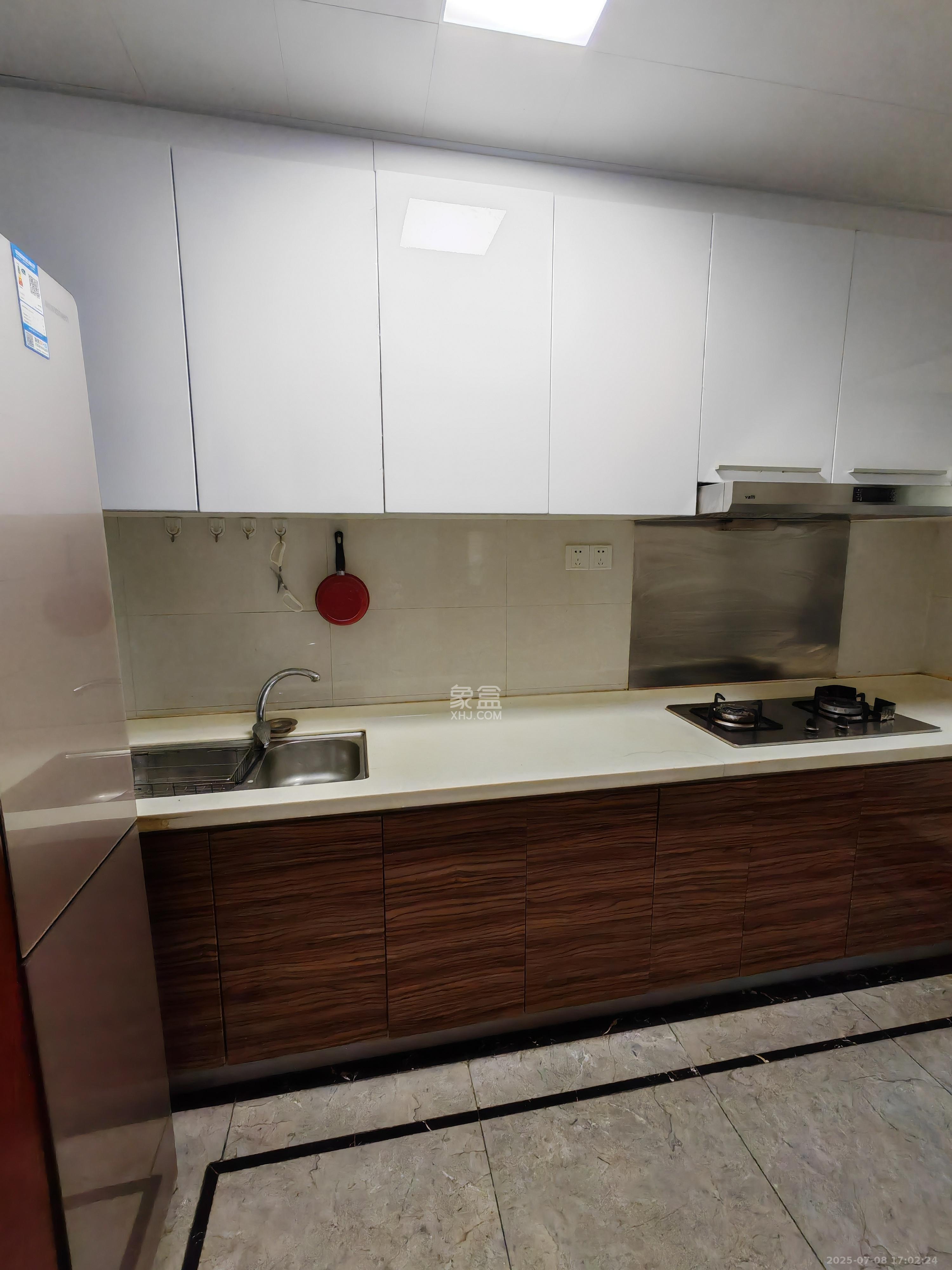 中海梅溪湖壹号  3室2厅1卫    2900.0元/月 中海梅溪湖壹号  3室2厅1卫    2900.0元/月室内图