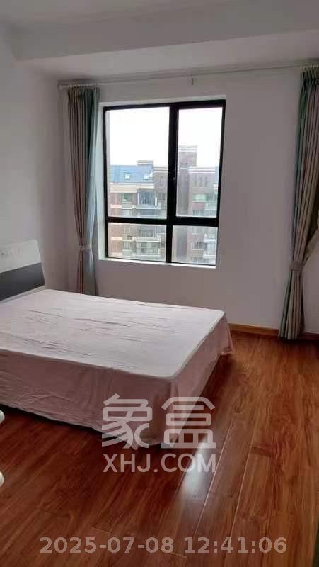 奥林匹克花园贡院一期  3室2厅2卫   2800.00元/月室内图
