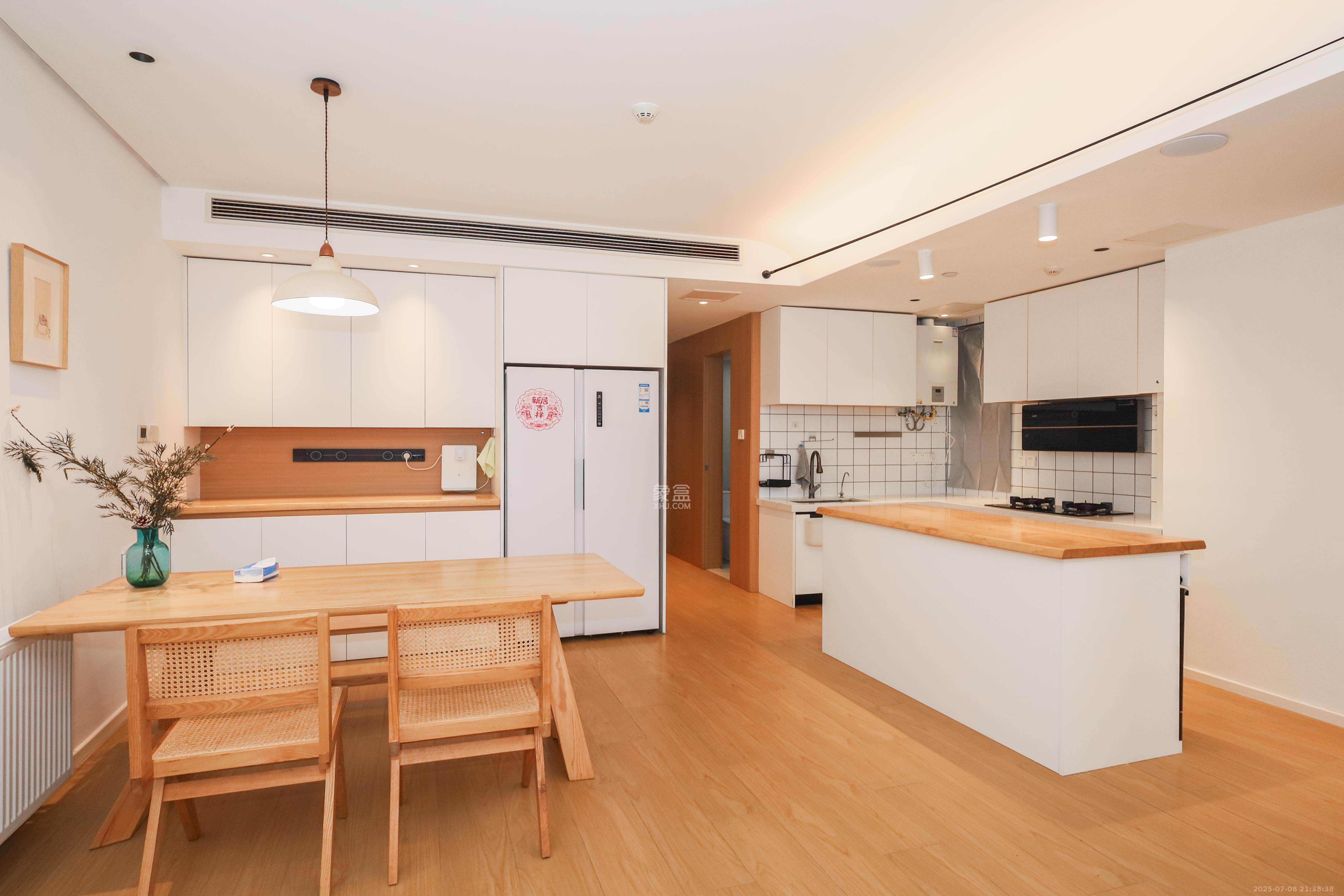 建发央著  4室2厅2卫    235.0万其他