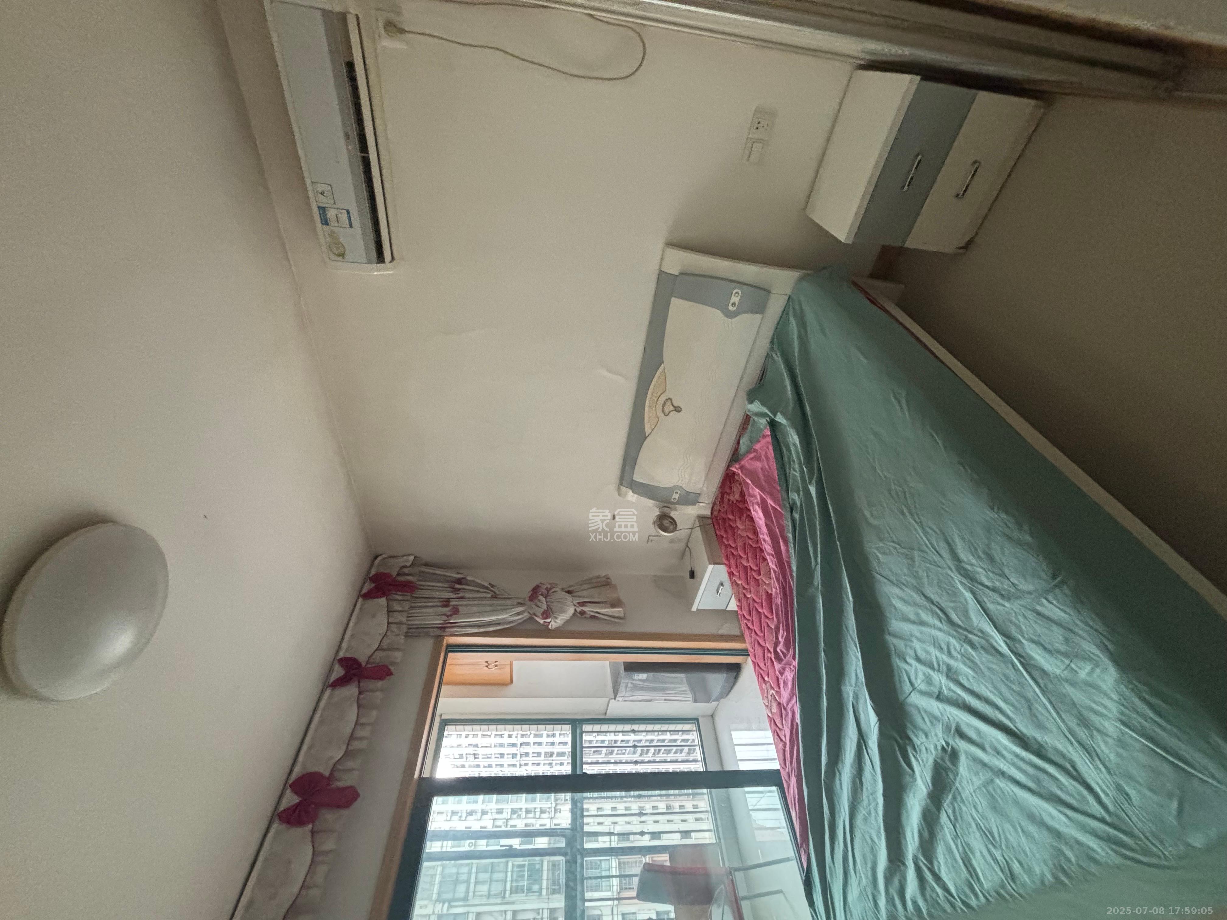 蝴蝶谷  1室1厅1卫   1300.00元/月室内图