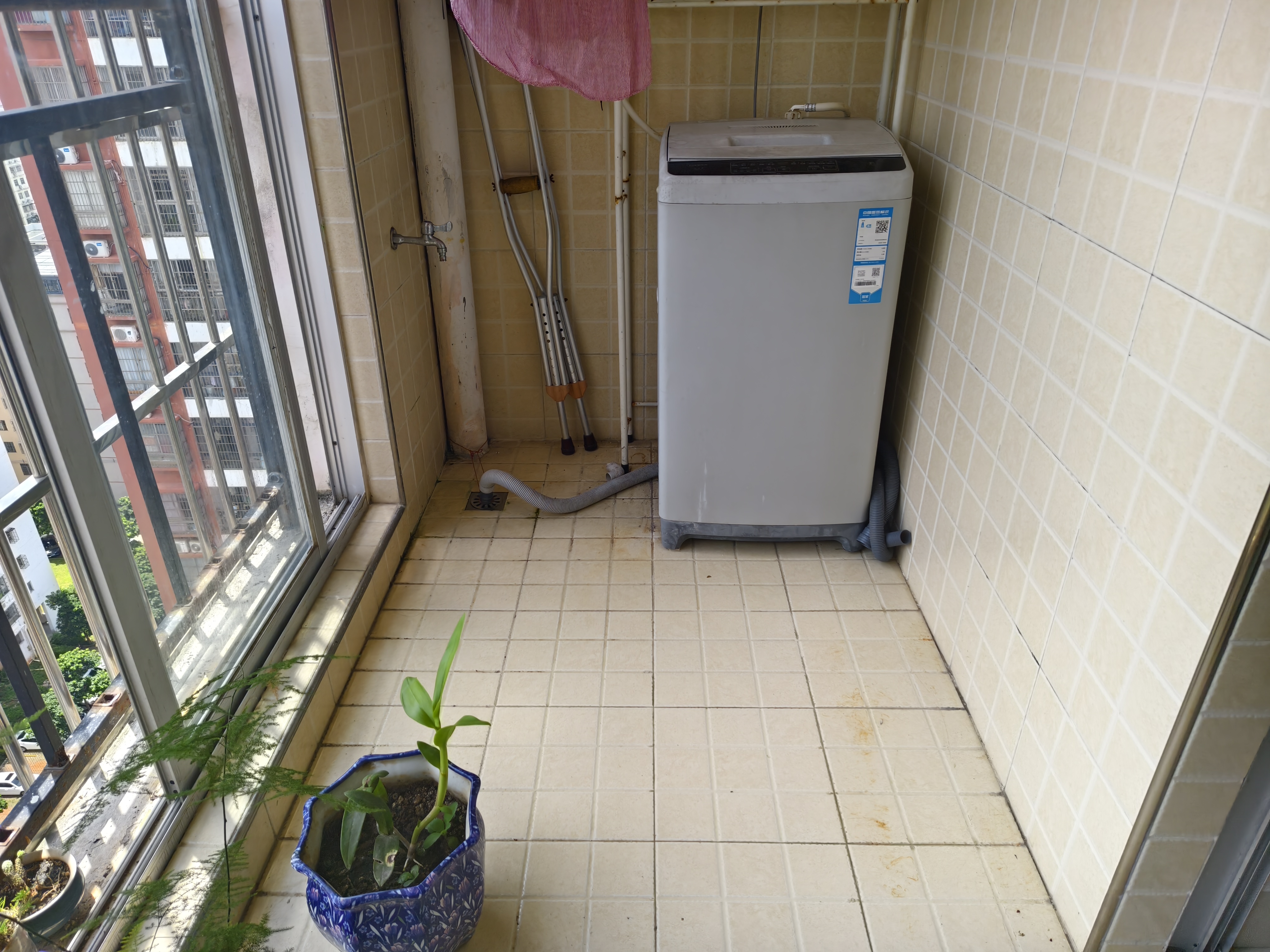水滨花园一期  2室2厅1卫   2200.00元/月室内图