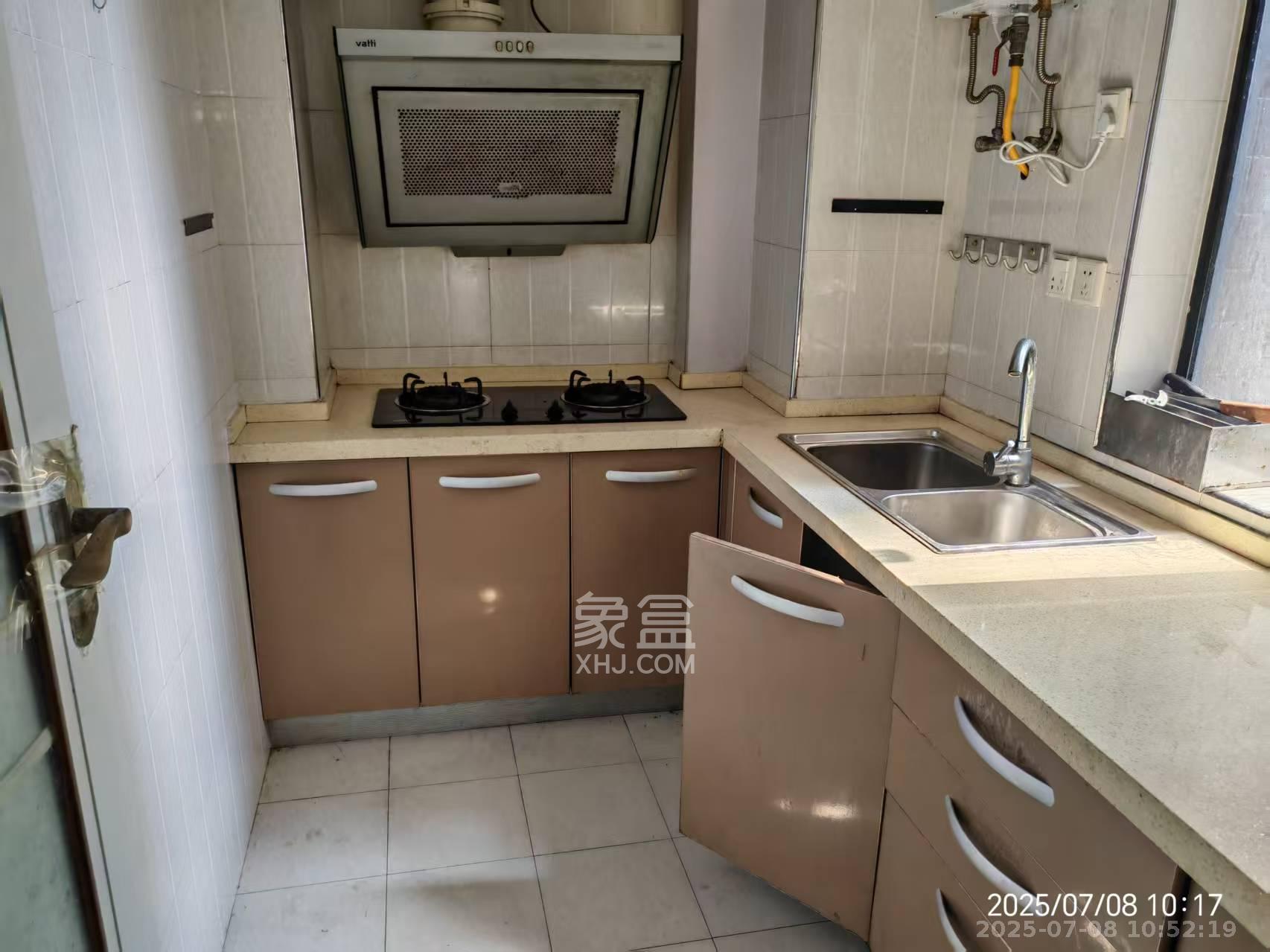 永祺西京  3室2厅2卫    2700.0元/月室内图