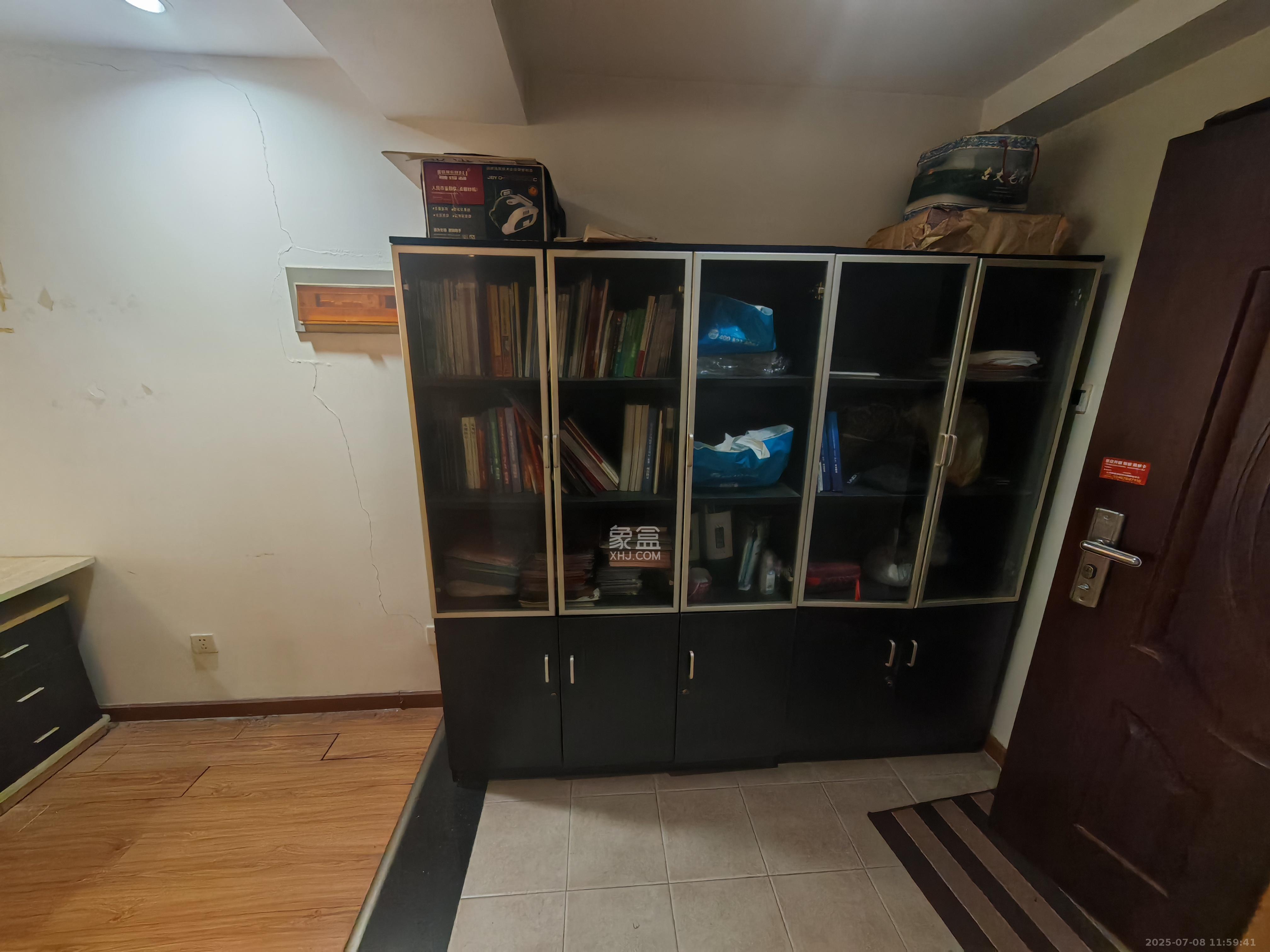 嘉盛国际广场 1室1厅1卫 2000.00元/月 嘉盛国际广场 1室1厅1卫 2000.00元/月室内图