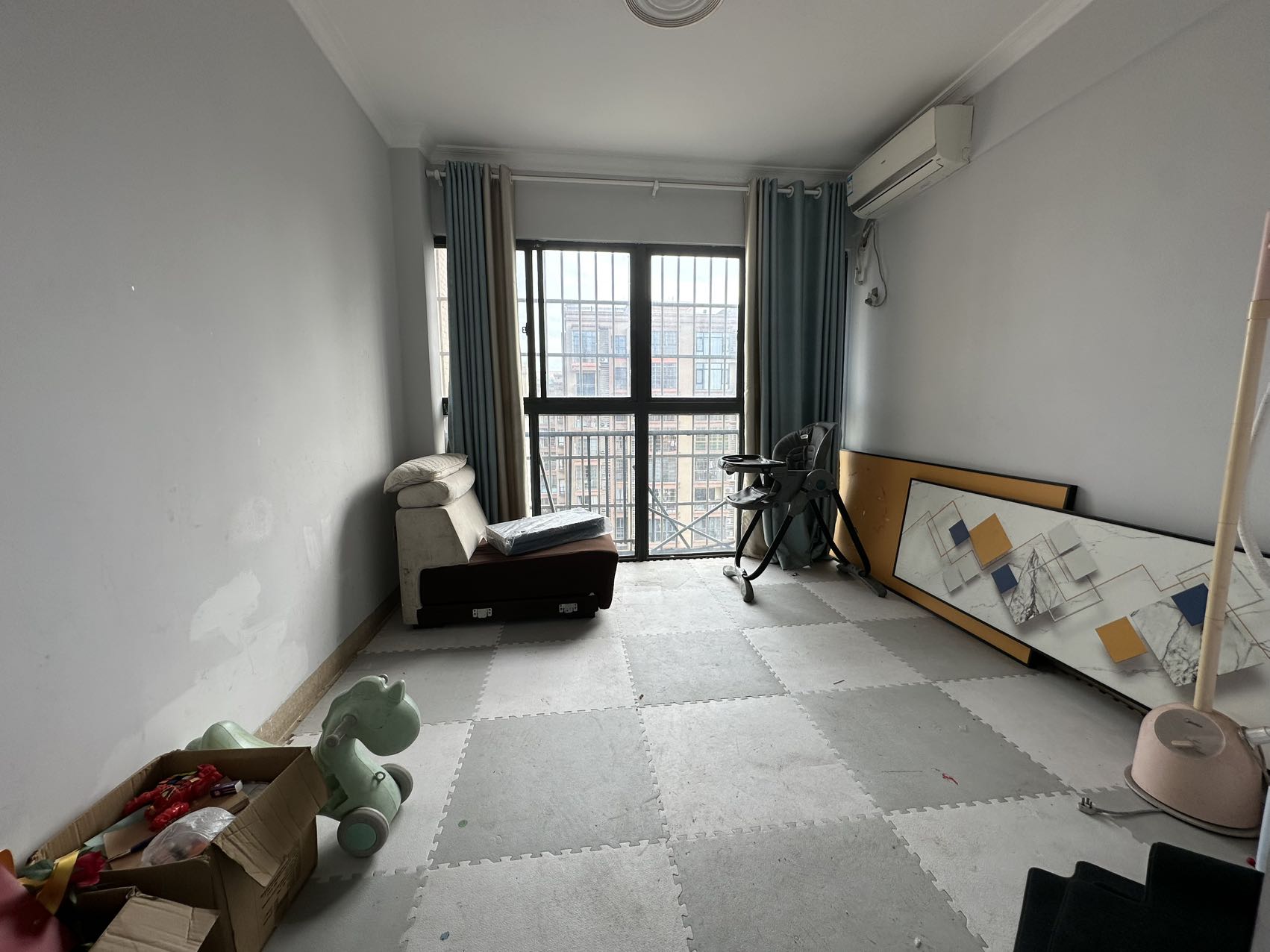 金城万花坊 4室2厅2卫 3100.0元/月 金城万花坊 4室2厅2卫 3100.0元/月室内图