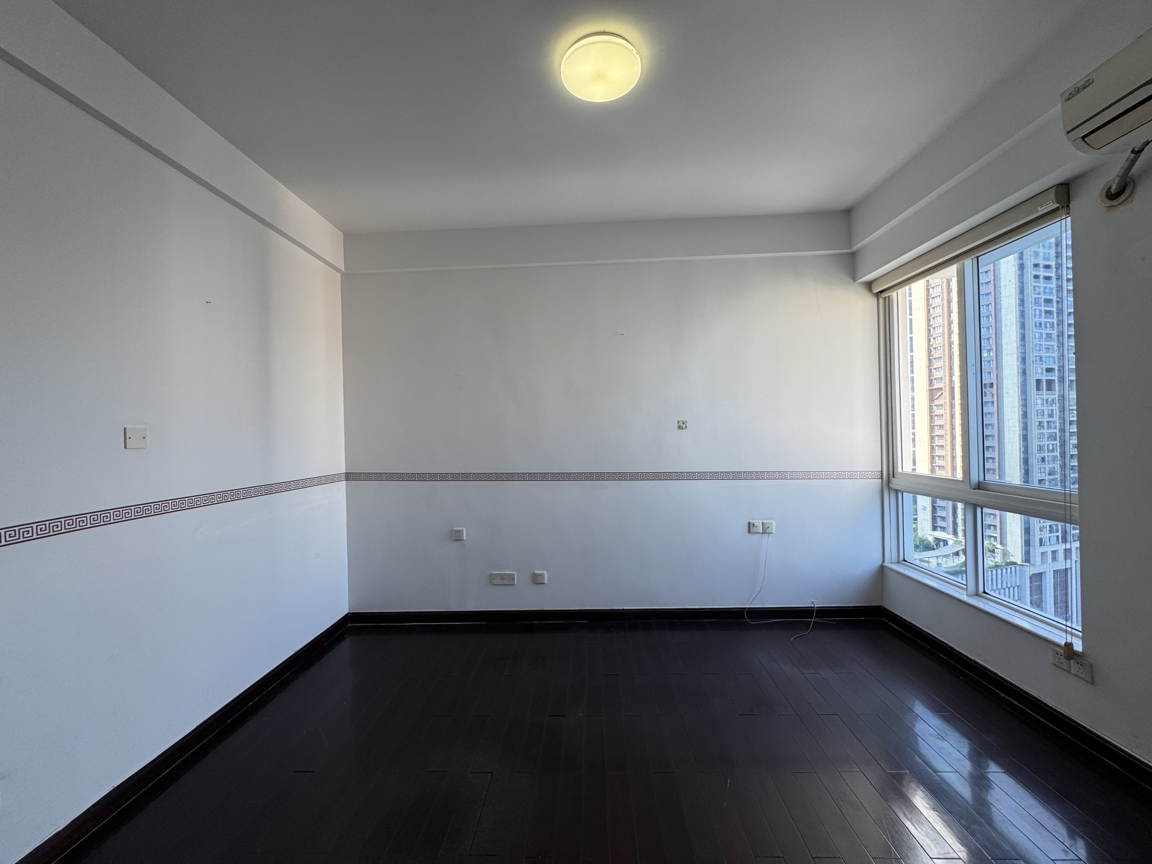 美银大厦 3室2厅2卫 8100.0元/月 美银大厦 3室2厅2卫 8100.0元/月室内图