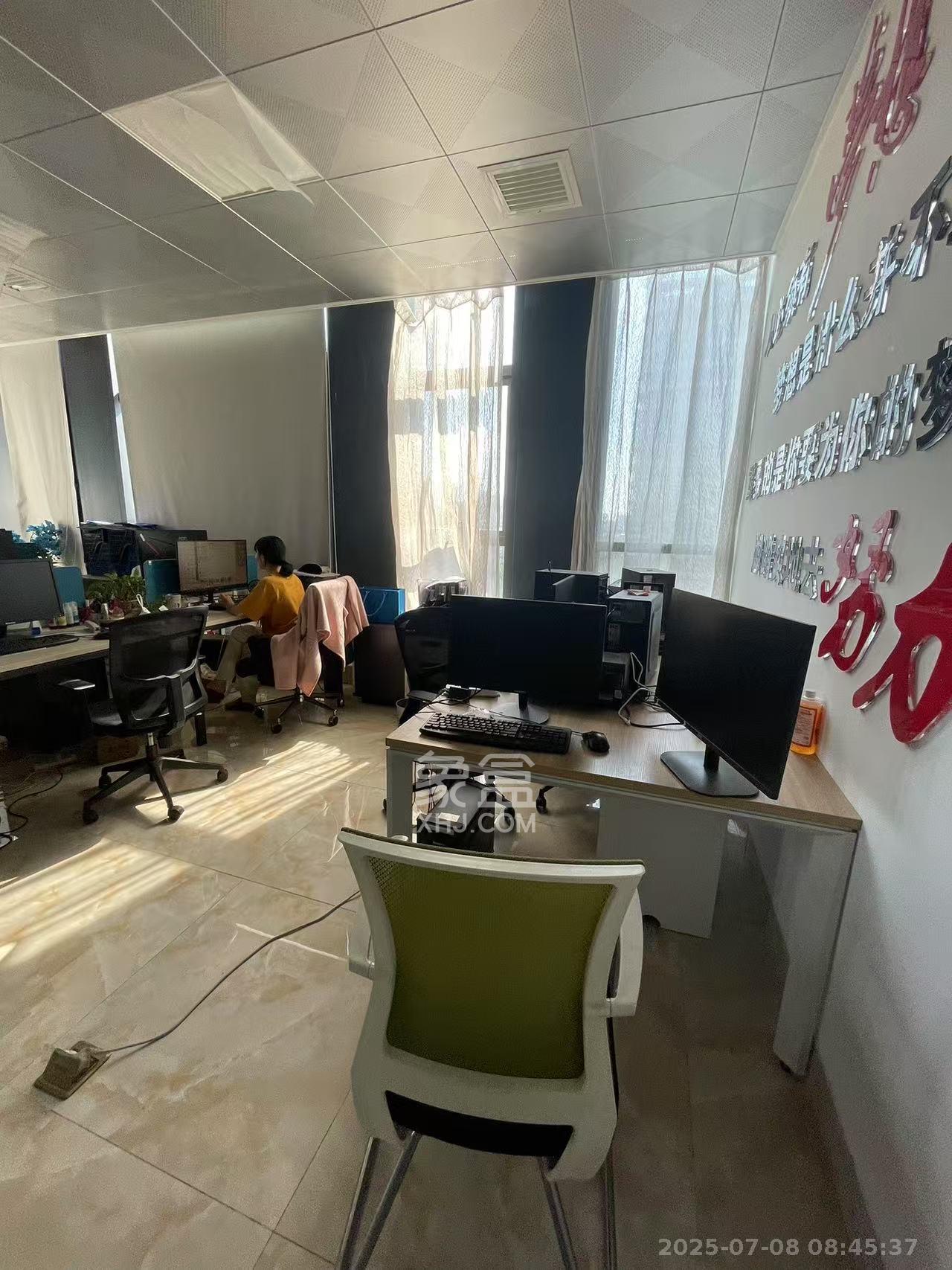 融科东南海   178.0㎡      8000.0元/月室内图