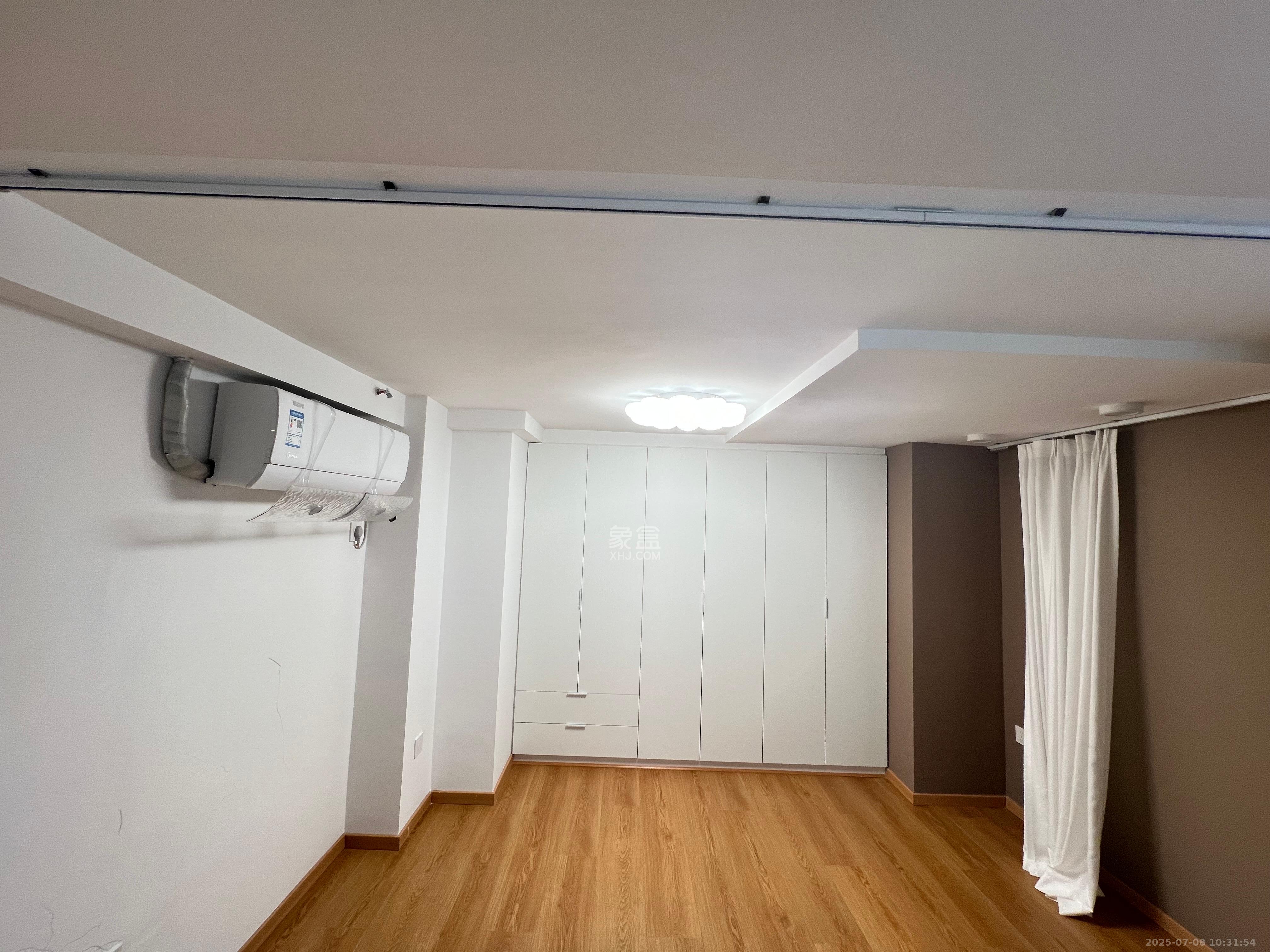 万科紫台  2室1厅1卫    2300.0元/月 万科紫台  2室1厅1卫    2300.0元/月室内图