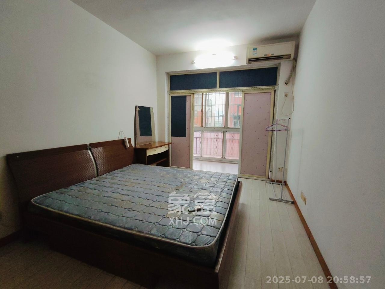 湘绣城  2室2厅1卫   1200.00元/月室内图