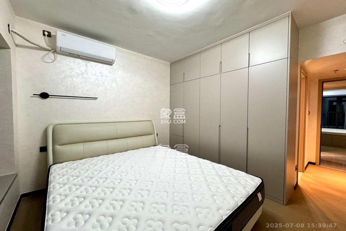 时代梅溪领峰  4室2厅2卫    4500.0元/月 时代梅溪领峰  4室2厅2卫    4500.0元/月室内图