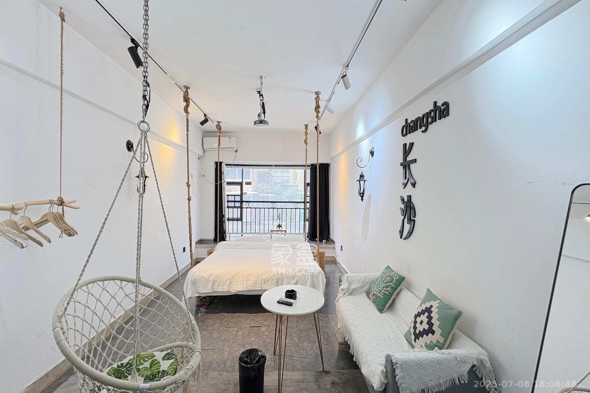 蚂蚁工房 1室1厅1卫 1800.0元/月 蚂蚁工房 1室1厅1卫 1800.0元/月室内图