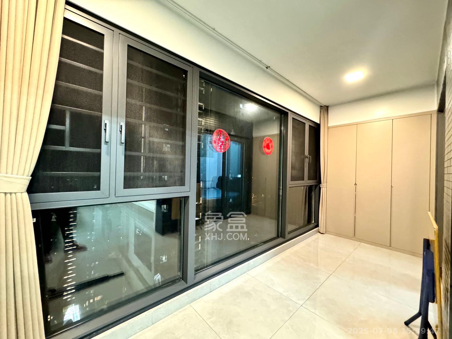 时代梅溪领峰  4室2厅2卫    4500.0元/月室内图