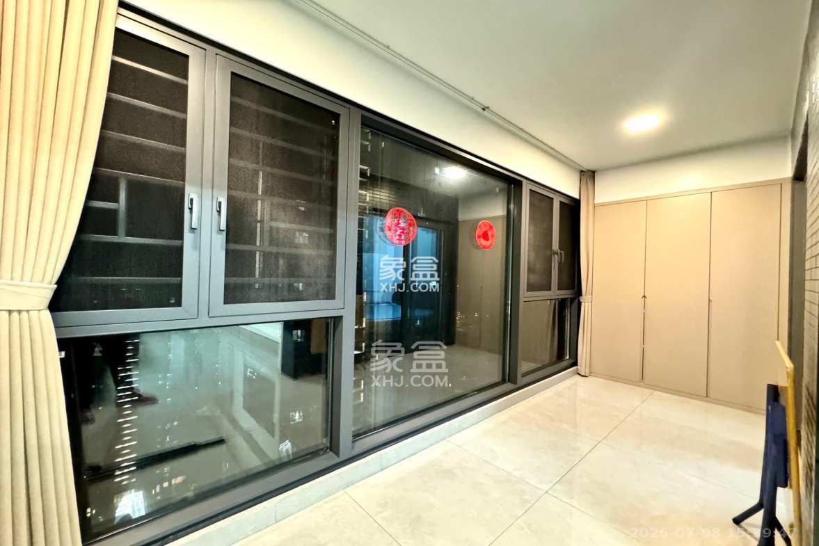 时代梅溪领峰  4室2厅2卫    4500.0元/月 时代梅溪领峰  4室2厅2卫    4500.0元/月室内图