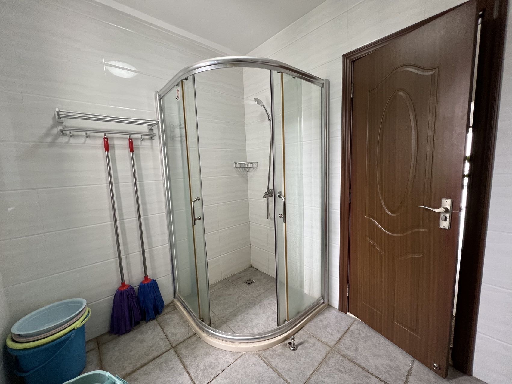 宝华海景 2室2厅1卫 3800.0元/月 宝华海景 2室2厅1卫 3800.0元/月室内图