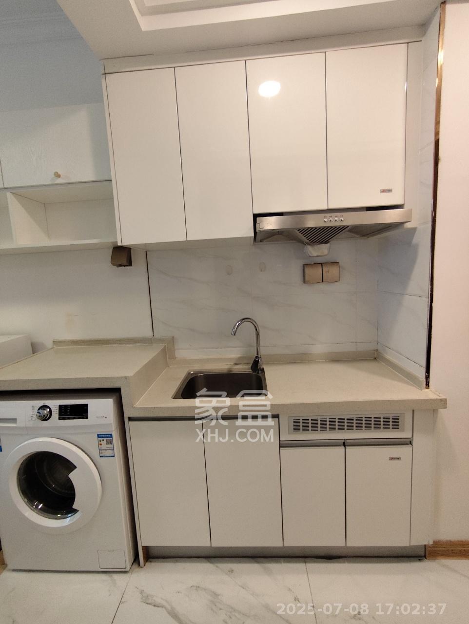 碧桂园城市之光  1室1厅1卫   1500.00元/月室内图
