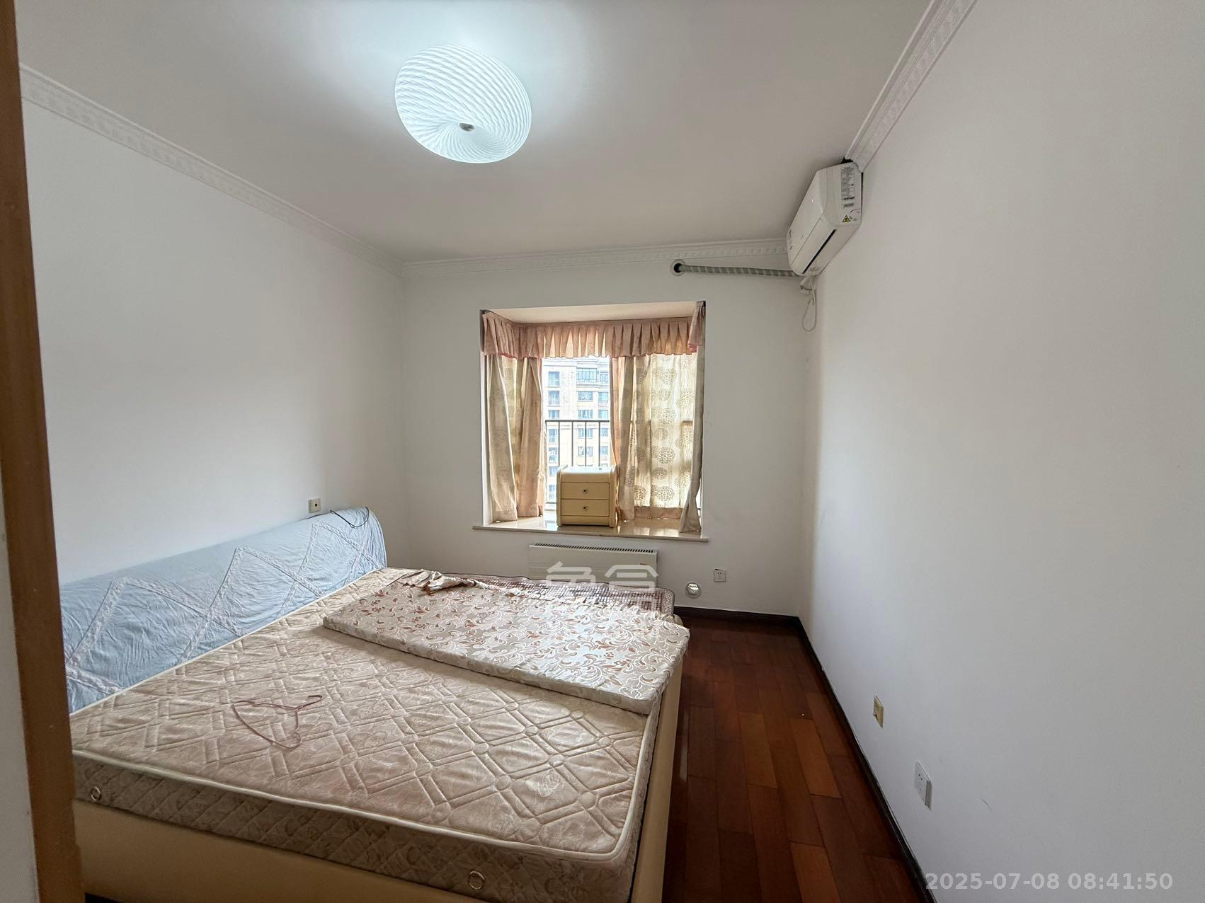 怡海星城 3室2厅1卫 1800.0元/月 怡海星城 3室2厅1卫 1800.0元/月室内图