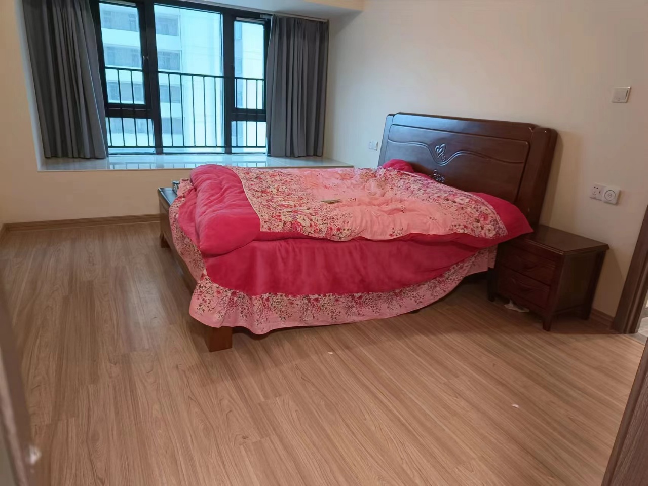 碧桂园翘楚棠 3室2厅2卫 1900.0元/月 碧桂园翘楚棠 3室2厅2卫 1900.0元/月室内图