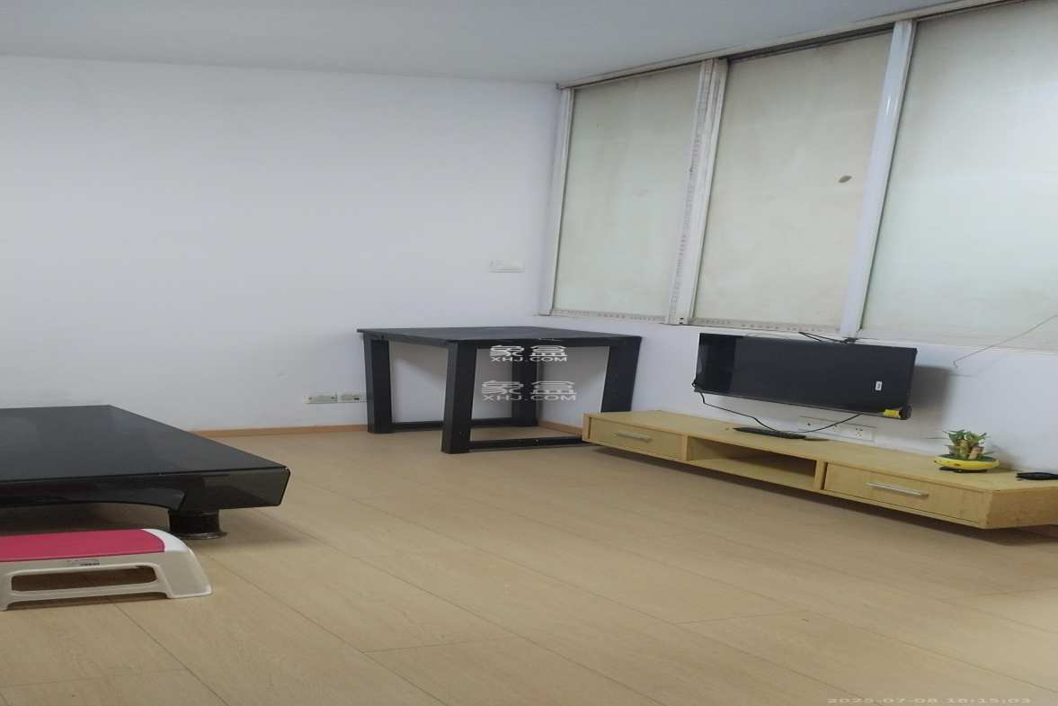 红星国际星城  2室1厅1卫    1600.0元/月 红星国际星城  2室1厅1卫    1600.0元/月室内图