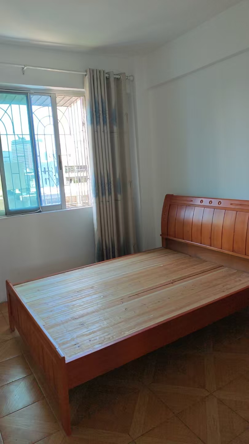 糖奶厂宿舍 2室1厅1卫 1700.0元/月 糖奶厂宿舍 2室1厅1卫 1700.0元/月室内图