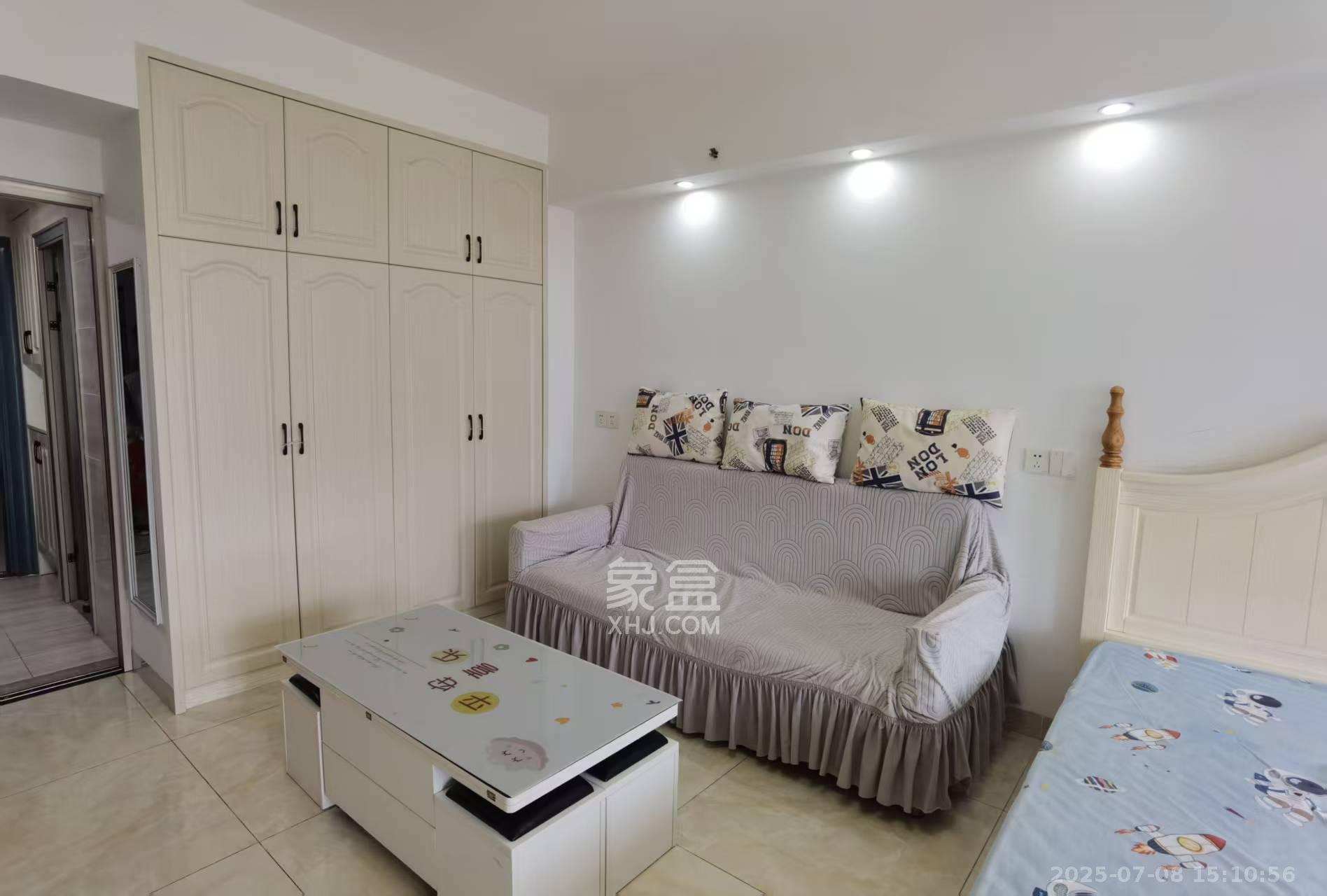 山与墅 1室1厅1卫 1400.0元/月 山与墅 1室1厅1卫 1400.0元/月室内图