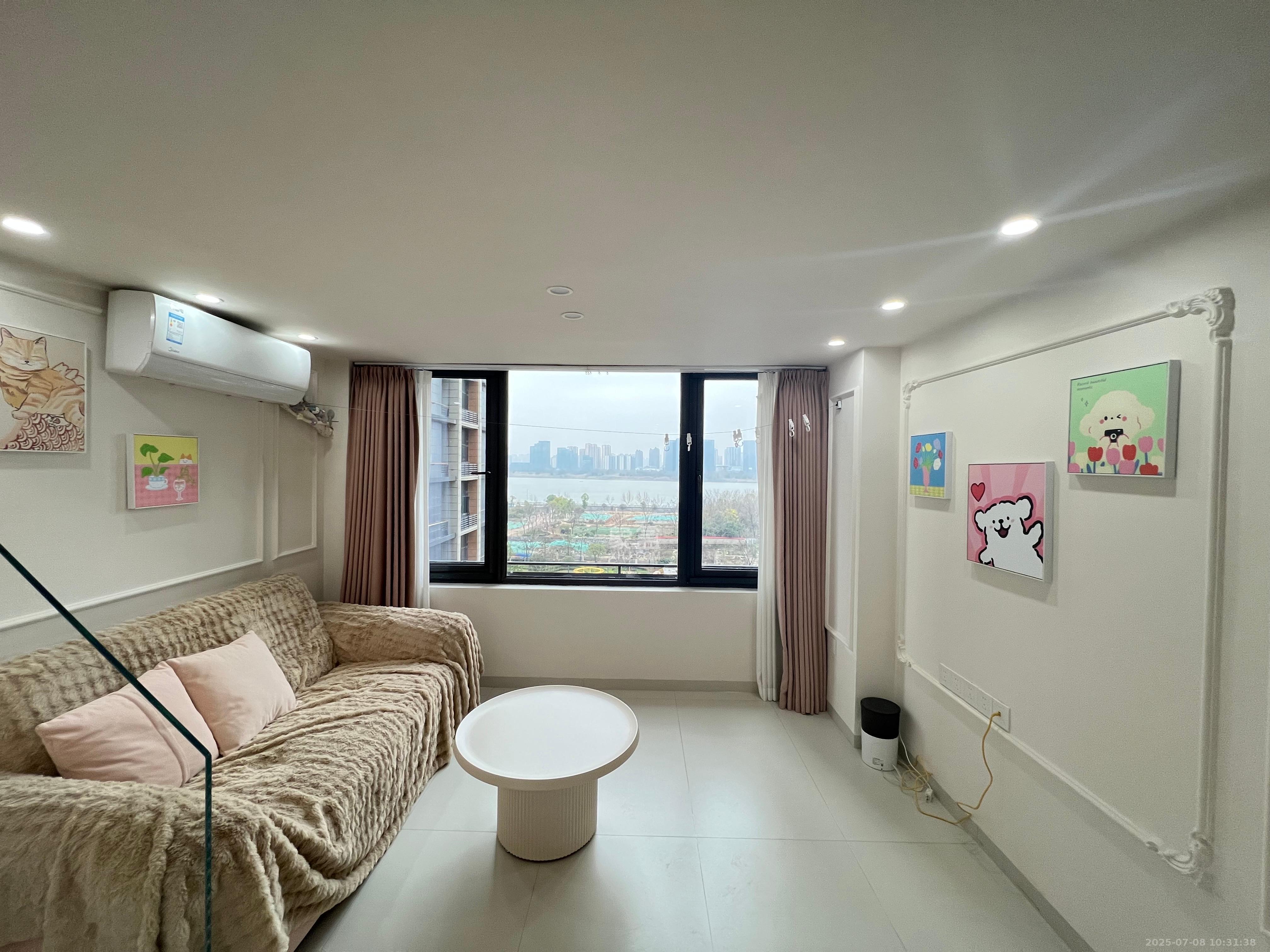 万科紫台  2室1厅1卫    2300.0元/月 万科紫台  2室1厅1卫    2300.0元/月室内图