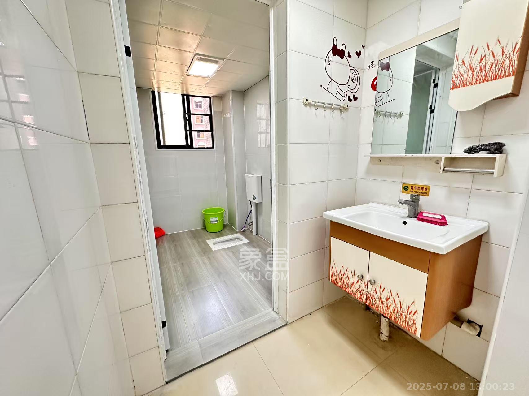 万象新天  3室2厅2卫    3500.0元/月室内图