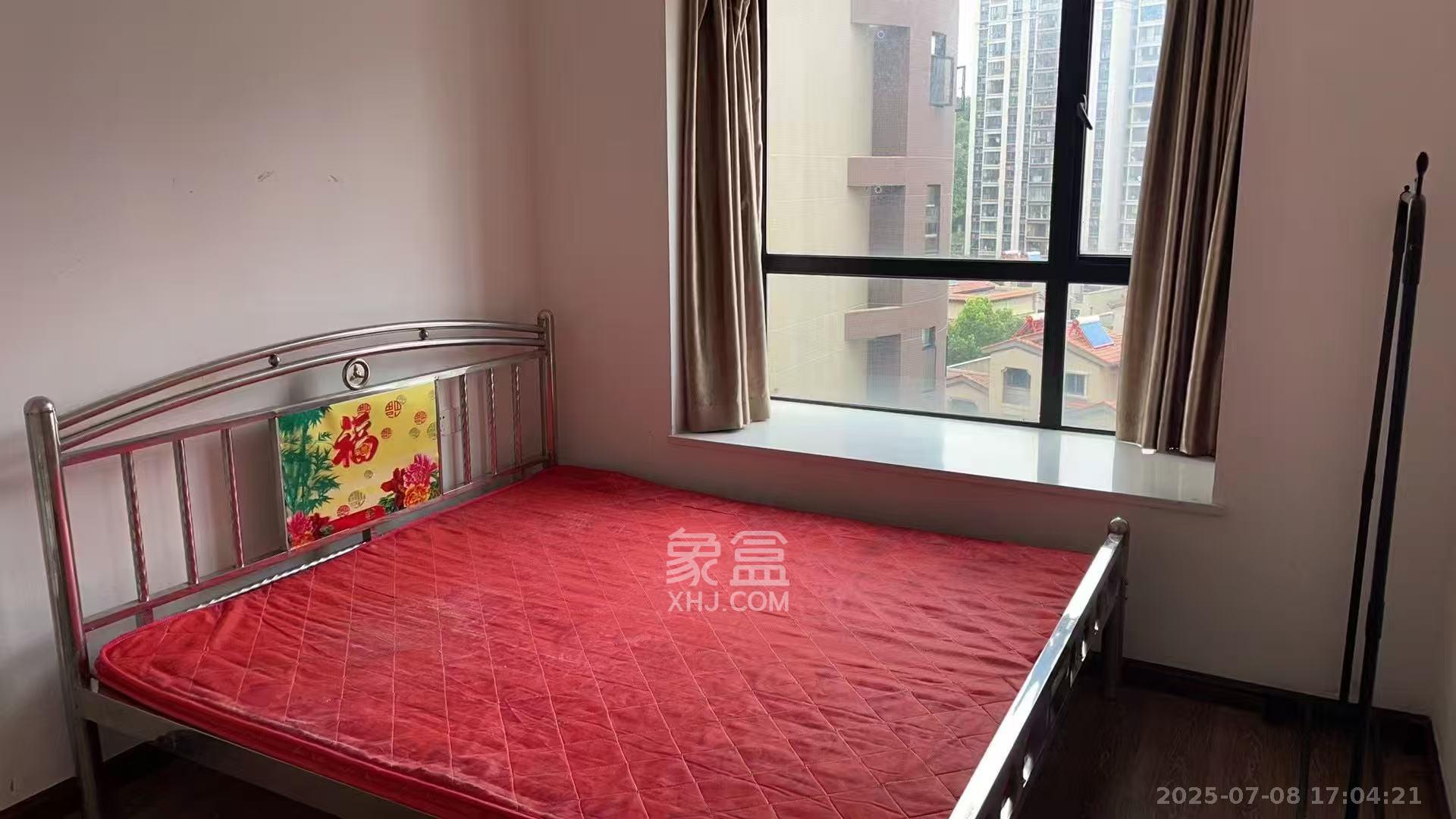 碧桂园公园壹号(凯怡茗苑)  1室3厅2卫    2500.0元/月 碧桂园公园壹号(凯怡茗苑)  1室3厅2卫    2500.0元/月室内图