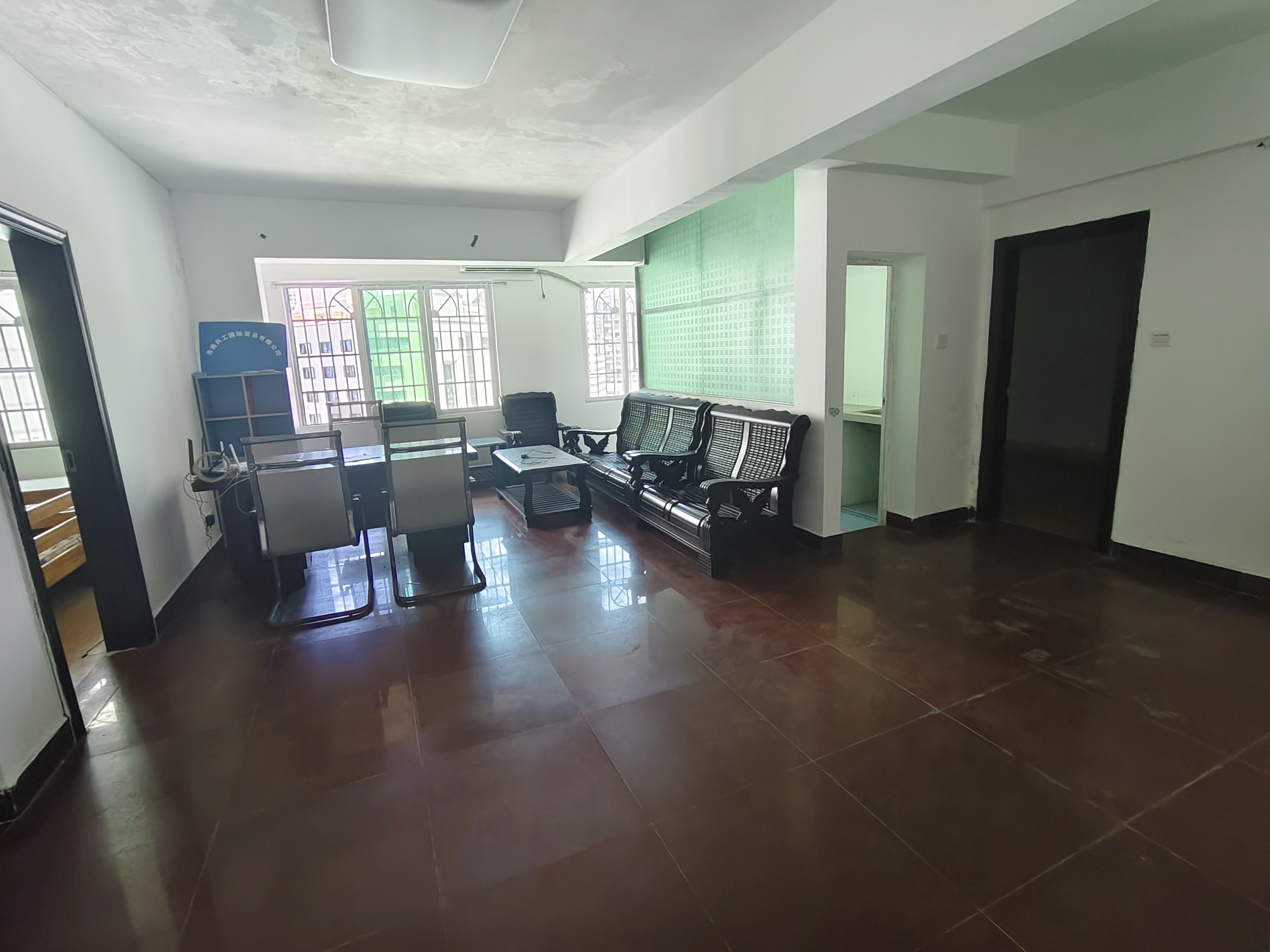 富豪大厦(富豪花园) 2室2厅2卫 2000.0元/月 富豪大厦(富豪花园) 2室2厅2卫 2000.0元/月室内图