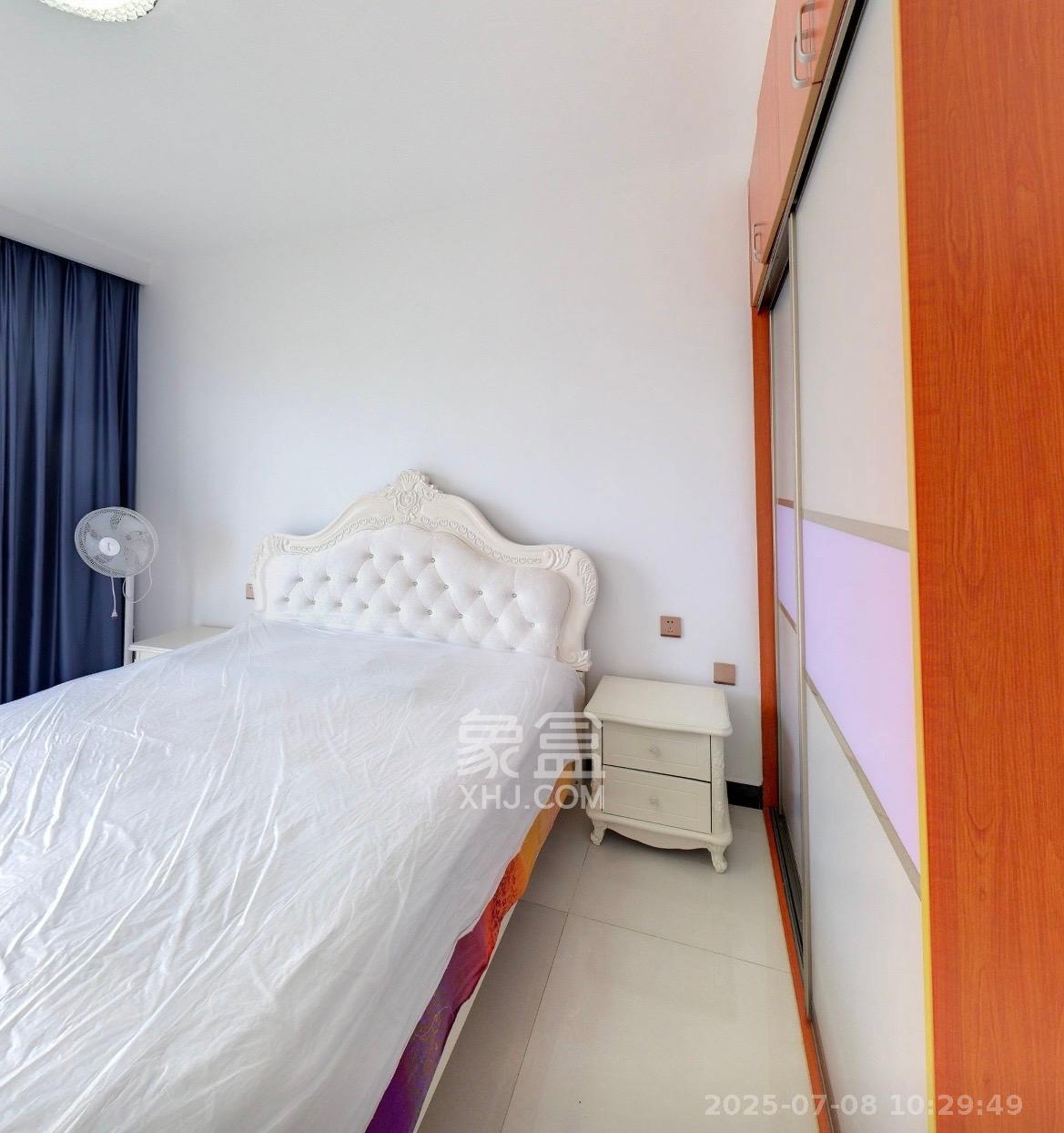 阳光100二期 2室2厅1卫 2600.0元/月 阳光100二期 2室2厅1卫 2600.0元/月室内图